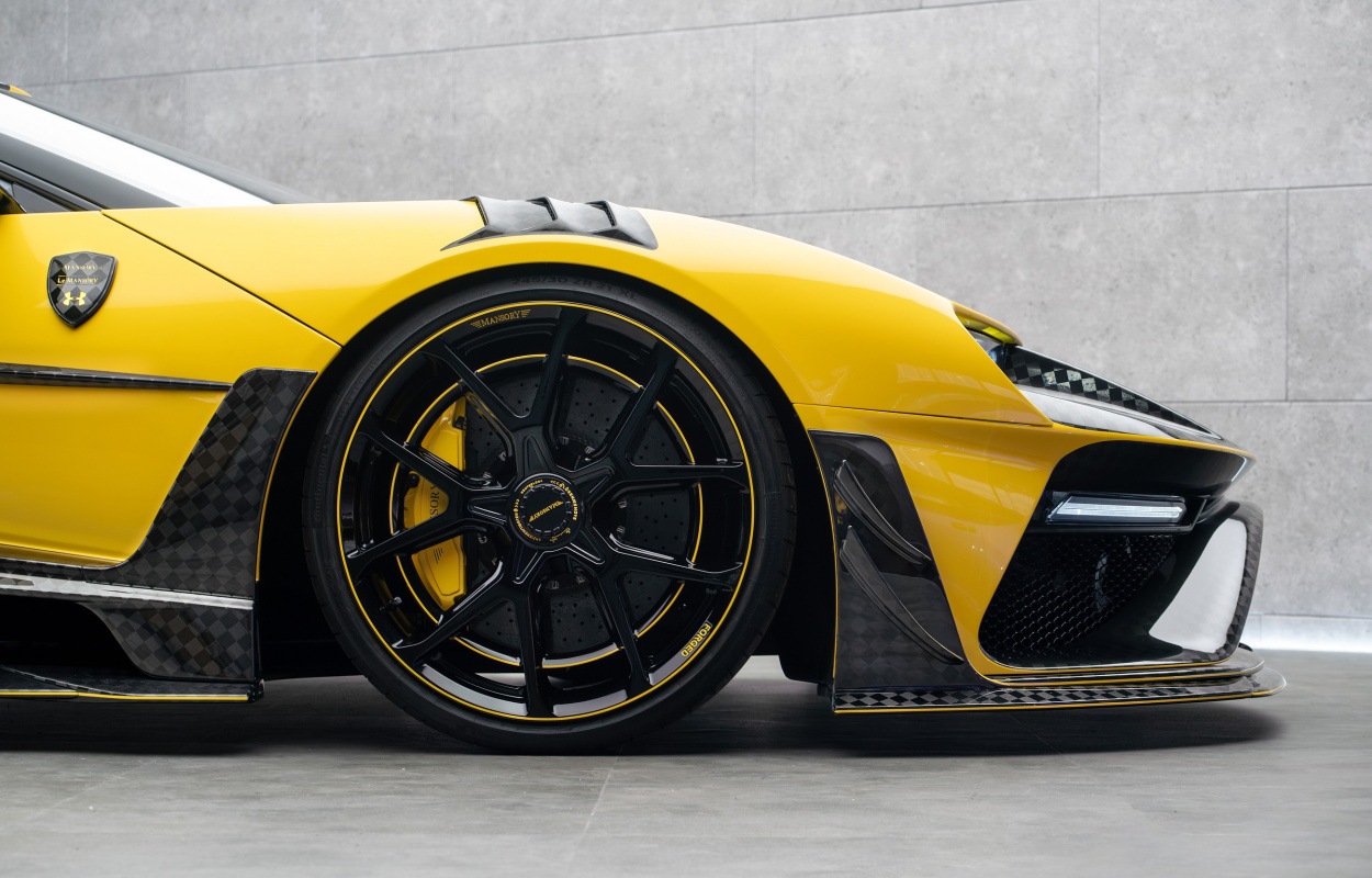 le_mansory_ua10.jpg