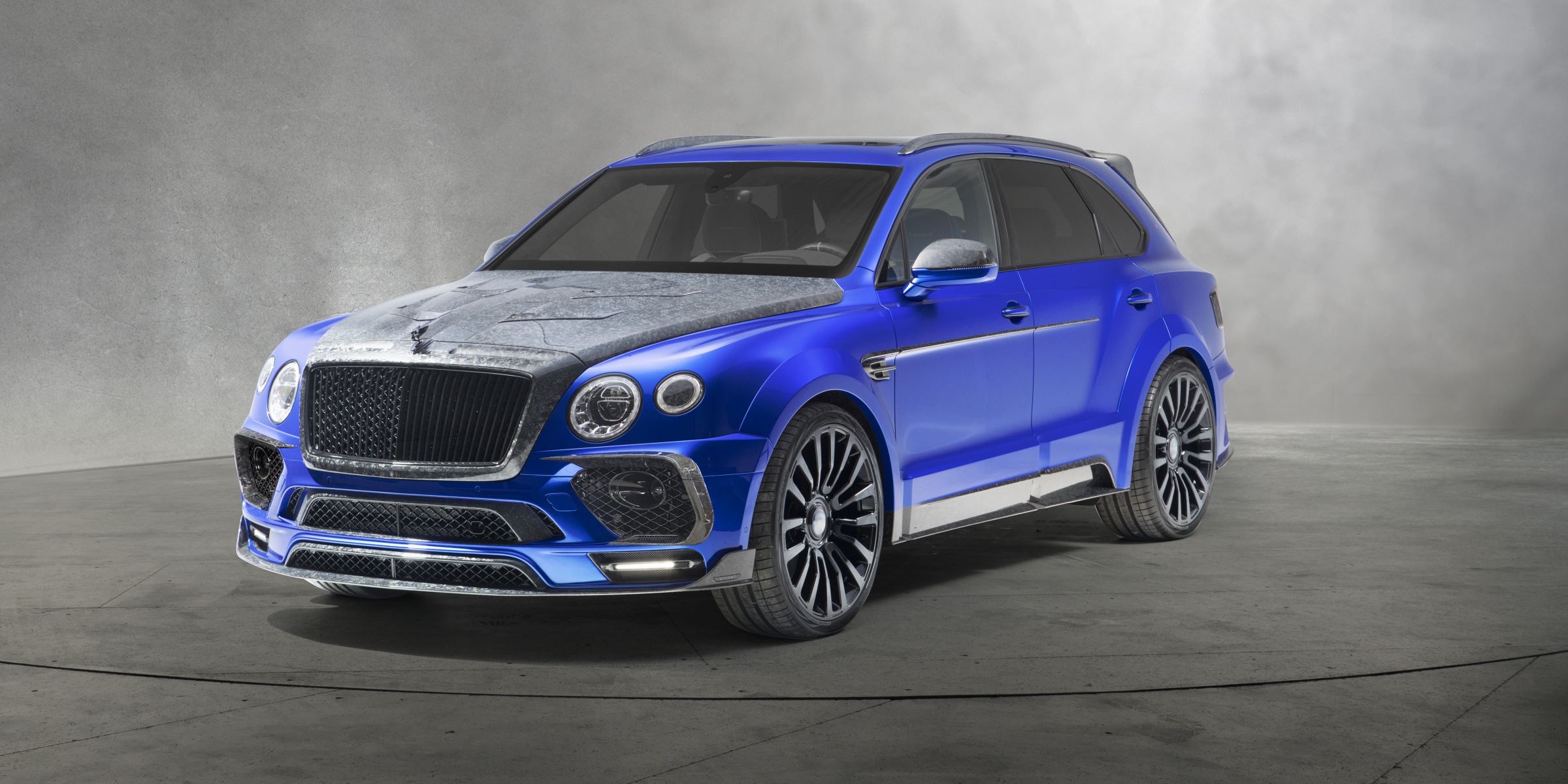 mansory_bentley_bentayga_bleurion_01.jpg