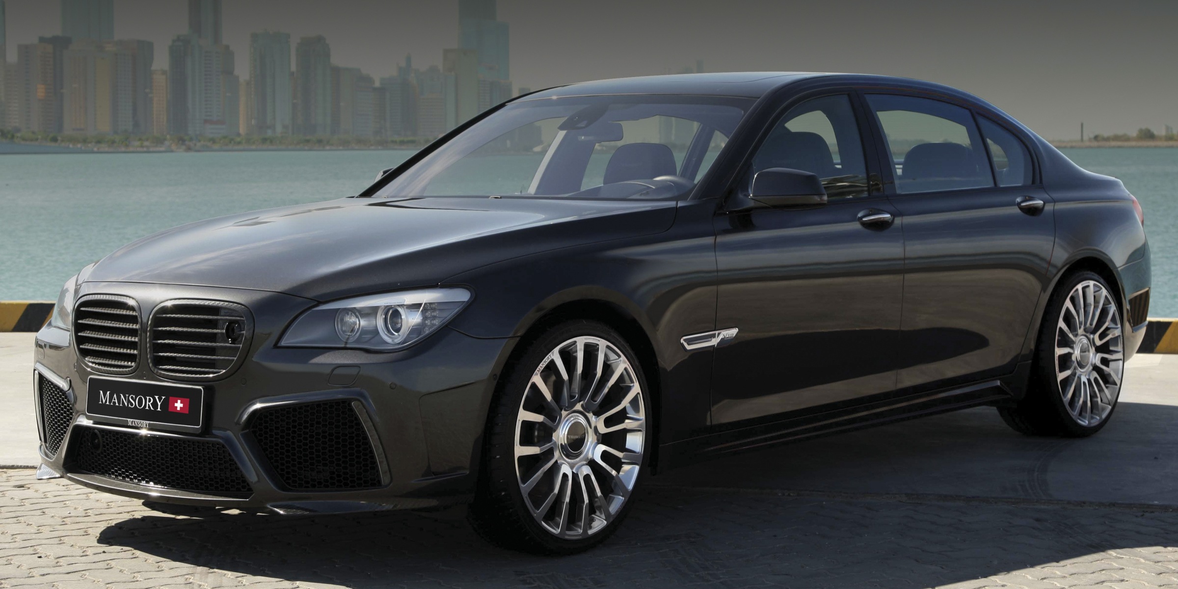 mansory_bmw_7_05.jpg