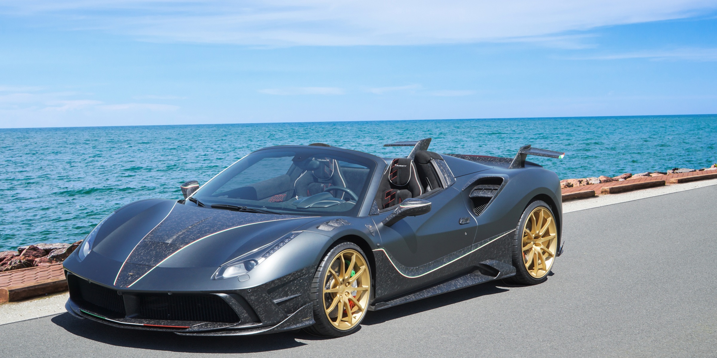 mansory_ferrari_488_siracusa_spider_02.jpg