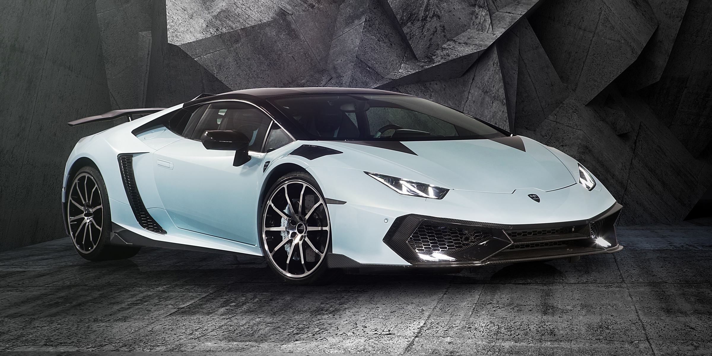 mansory_lamborghini_huracan_torofeo16.jpg