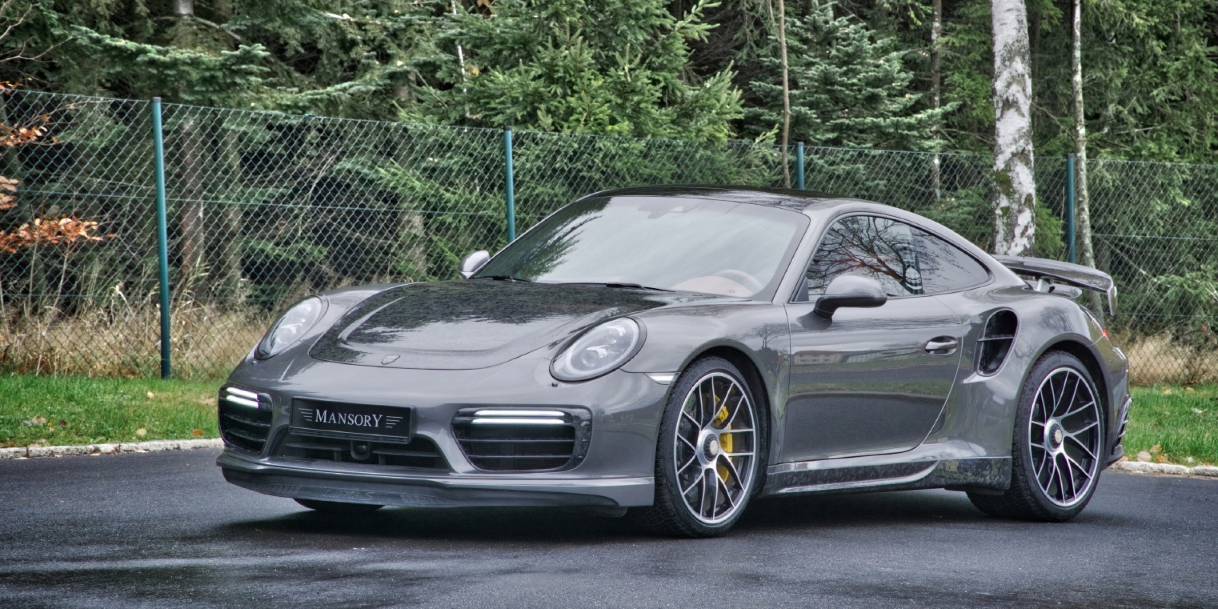 mansory_porsche_911_turbo_s_01.jpg