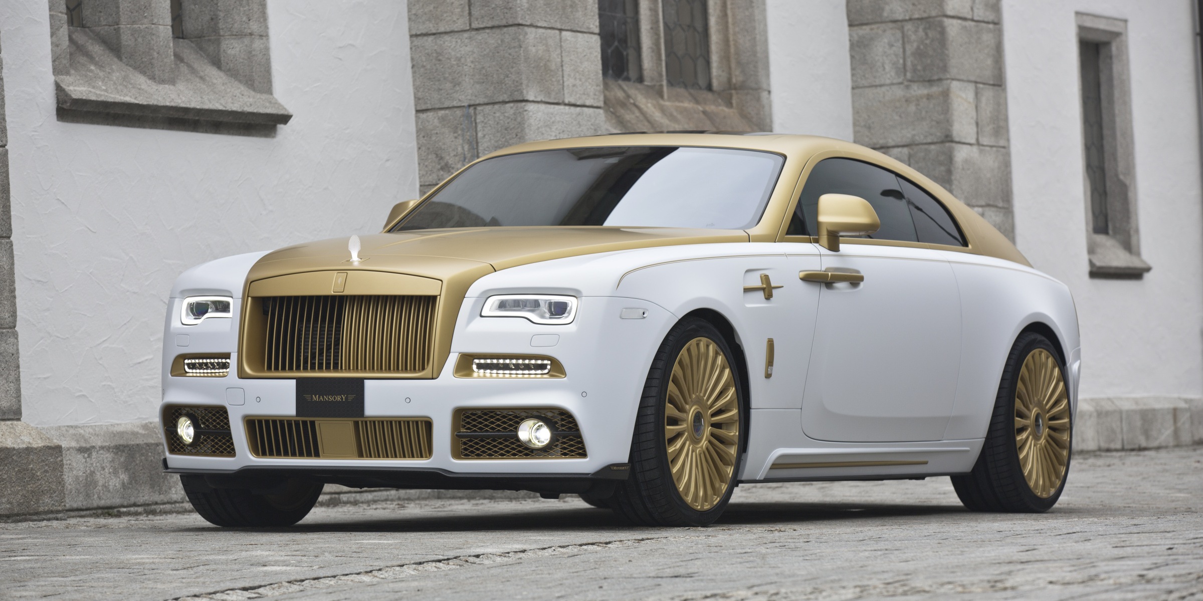 mansory_rolls_royce_wraith_25.jpg