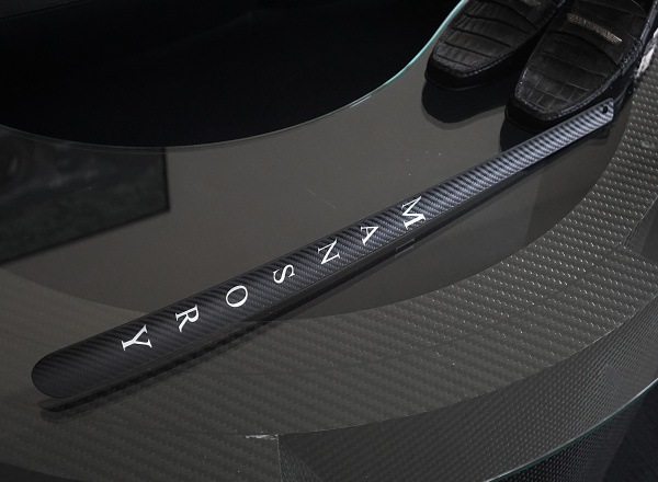 MANSORY shoehorn
