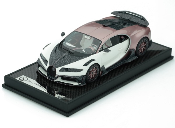 1/18 Bugatti Centuria - White passion pink