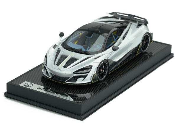 1/18 McLaren 720 - silver