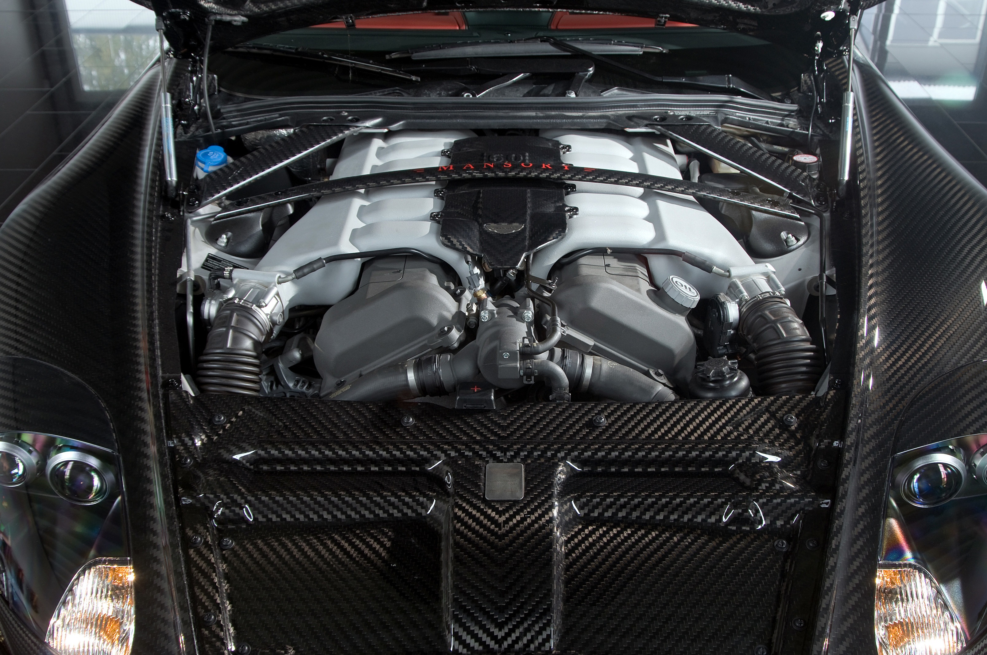 mansory_aston_martin_db9_cyrus_11.jpg