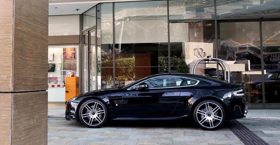 mansory_aston_martin_vantage_10.jpg