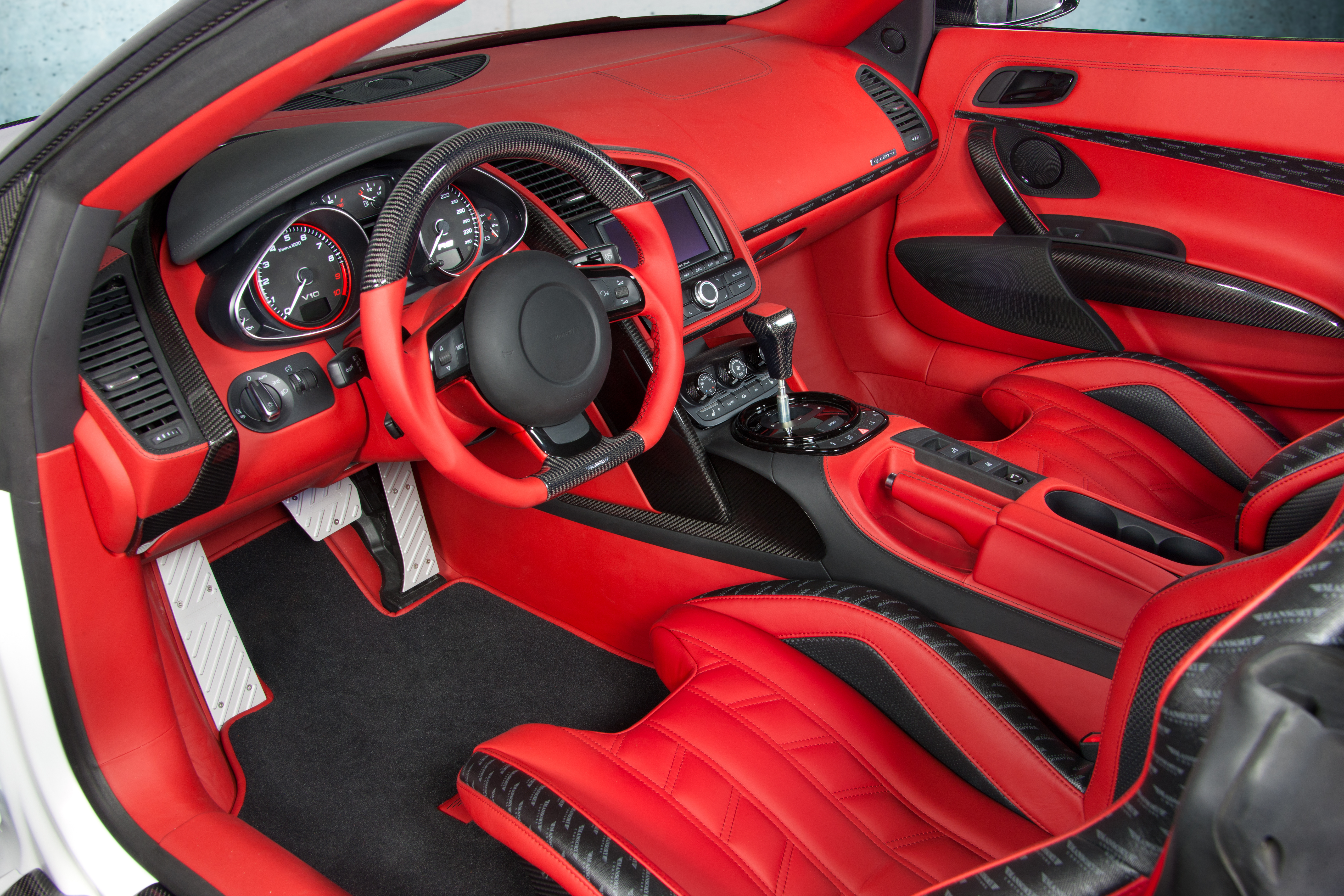 mansory_audi_r8_16.jpg
