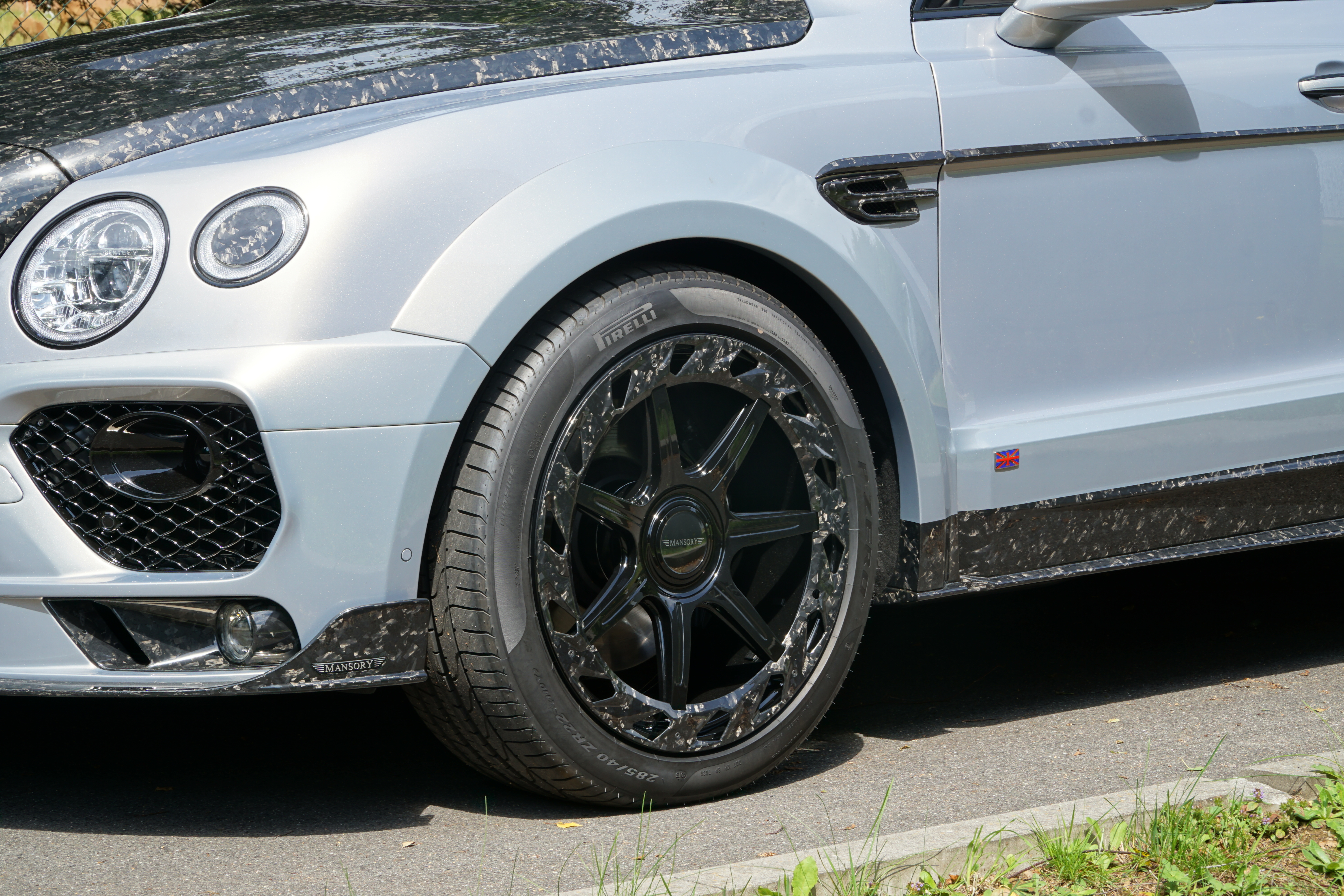 mansory_bentley_bentayga_23.jpg