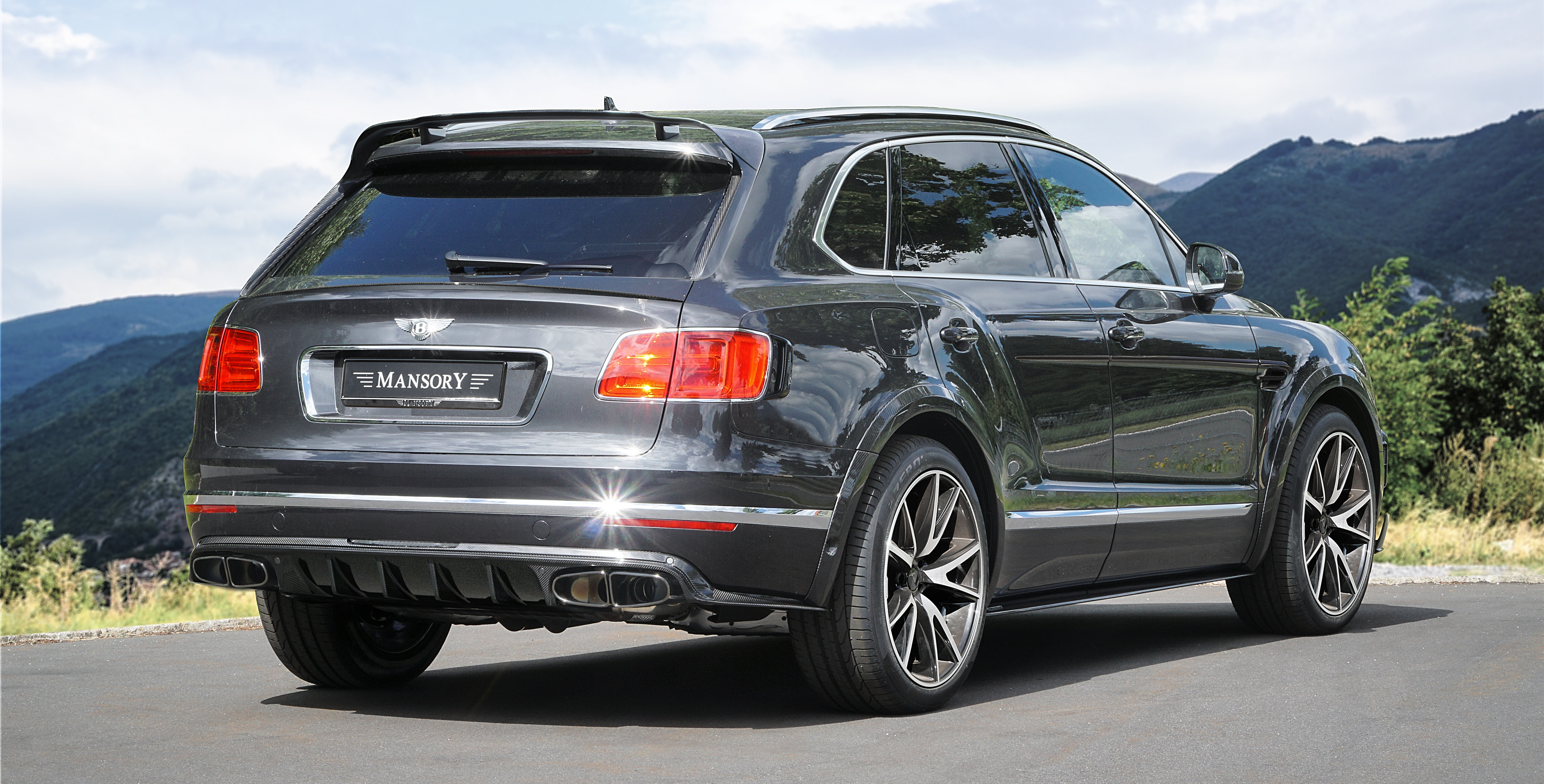 mansory_bentley_bentayga_27.jpg