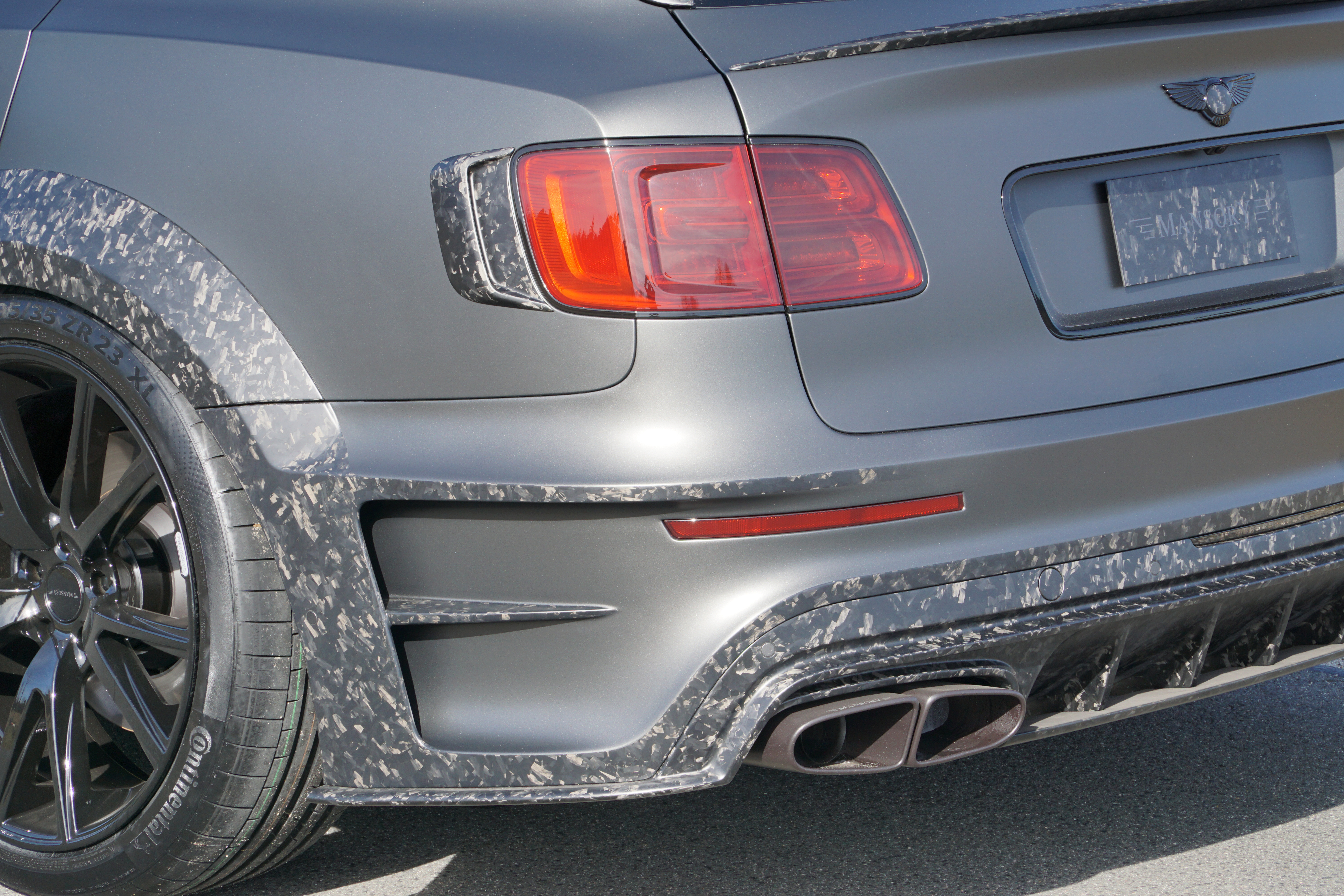 mansory_bentley_bentayga_edition_07.jpg
