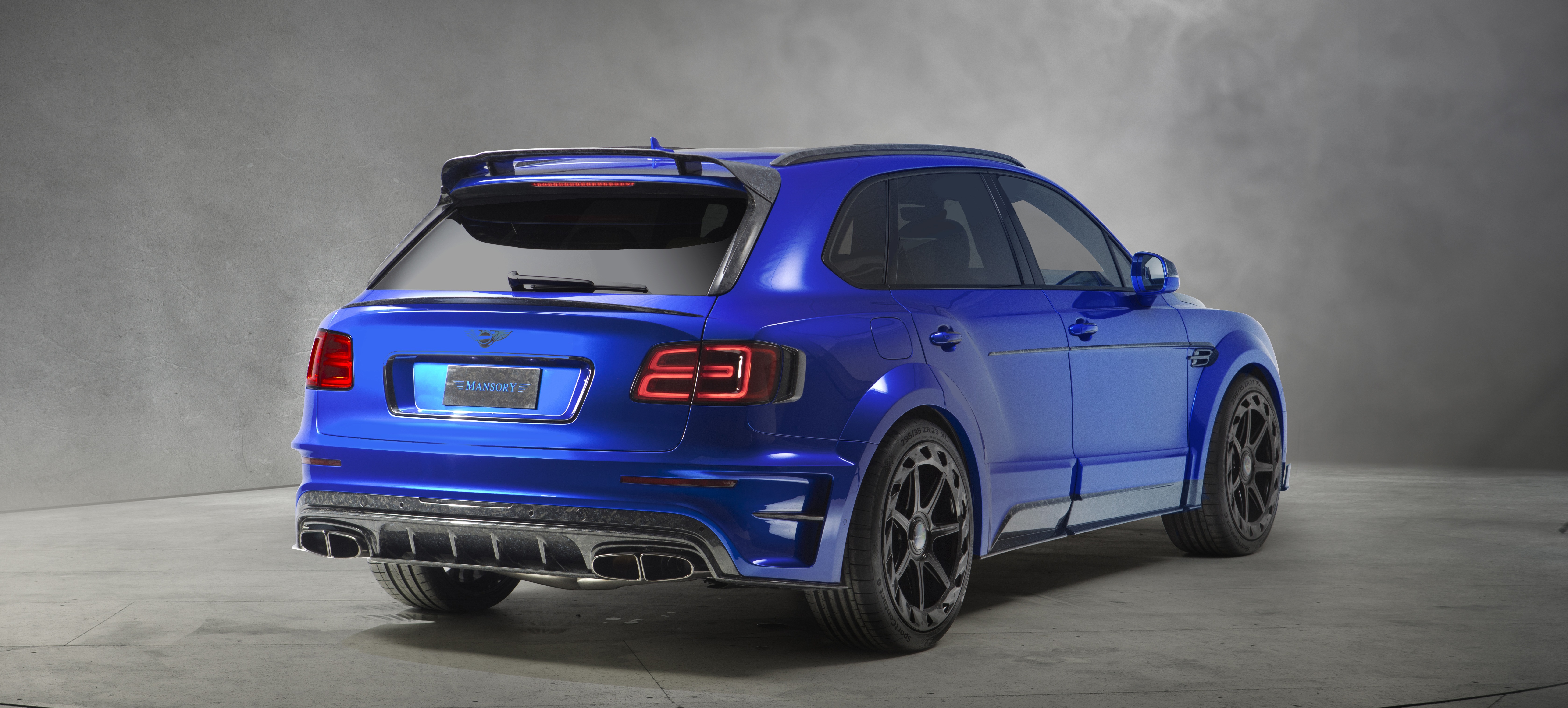 mansory_bentley_bentayga_bleurion_03.jpg