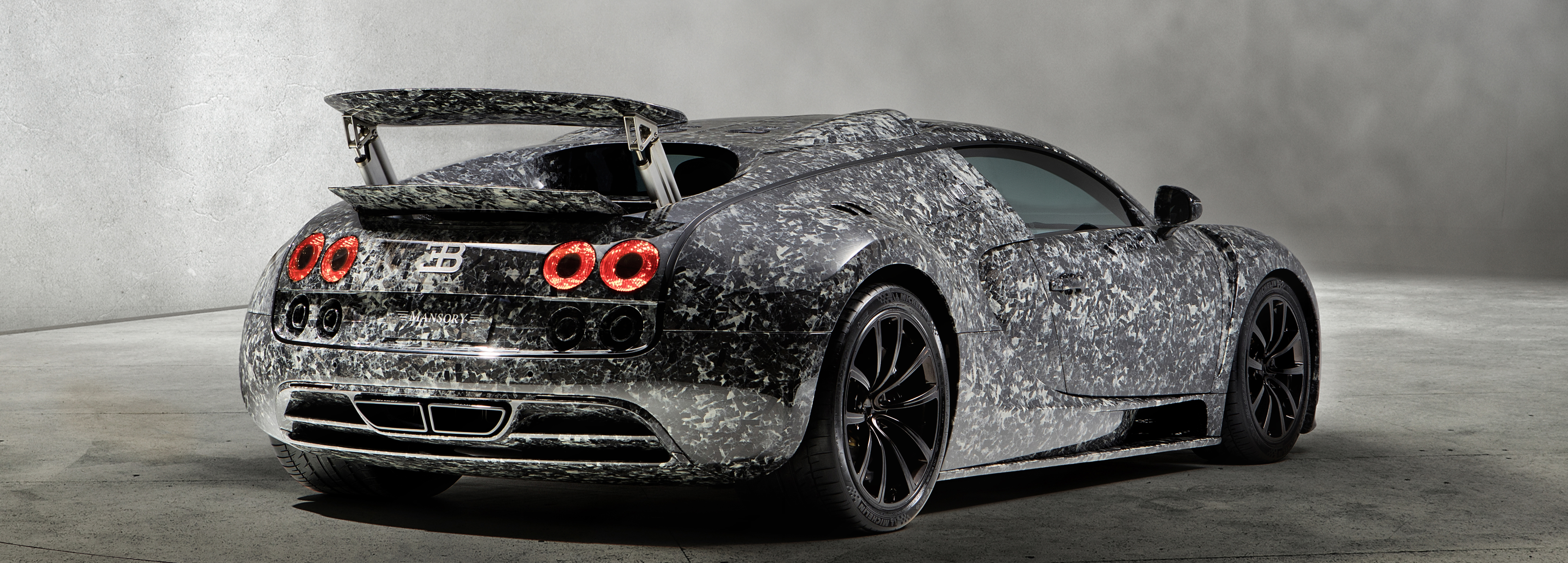 mansory_bugatti_veyron_vivere_02.jpg