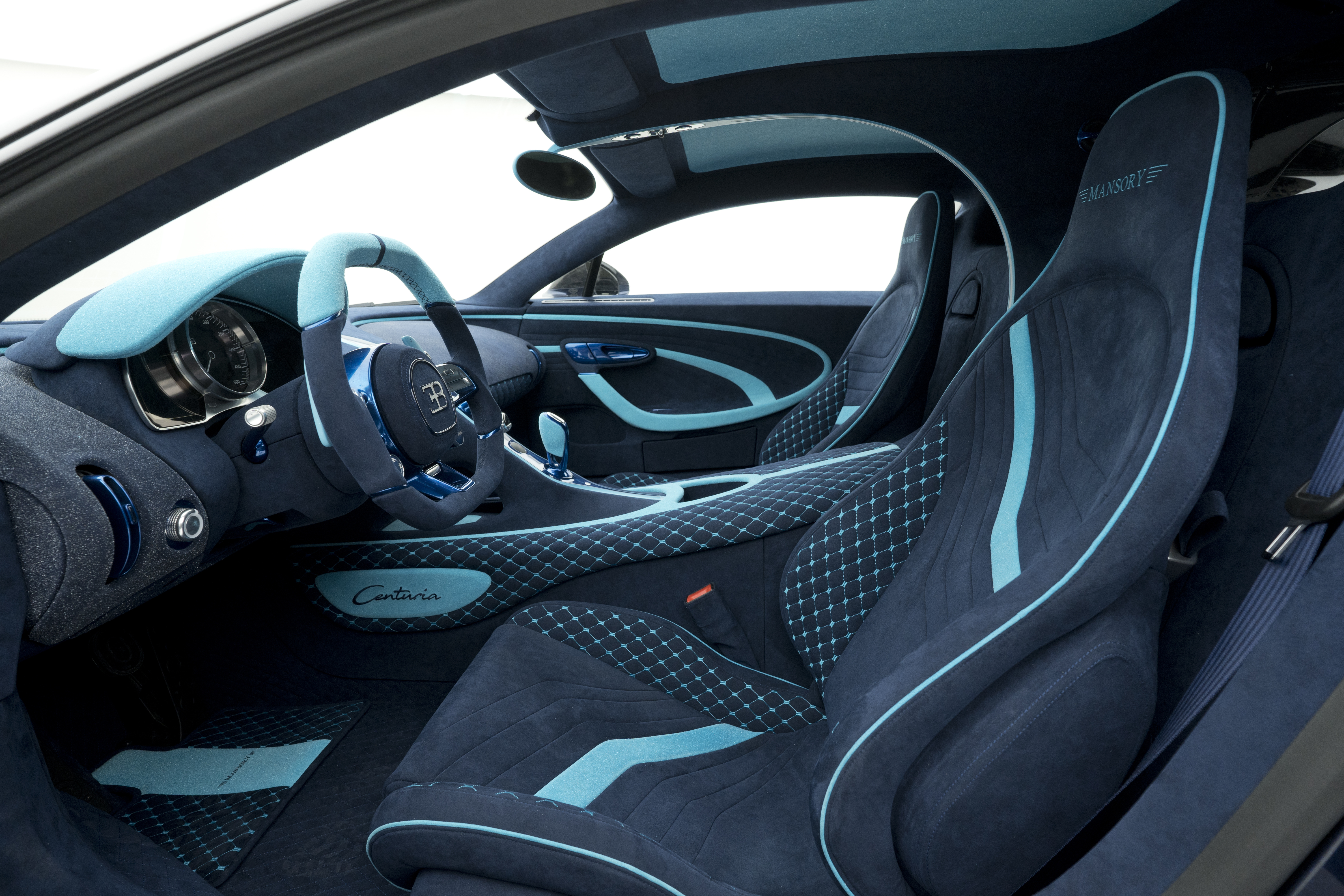 mansory_bugatti_chiron_centuria_09.jpg