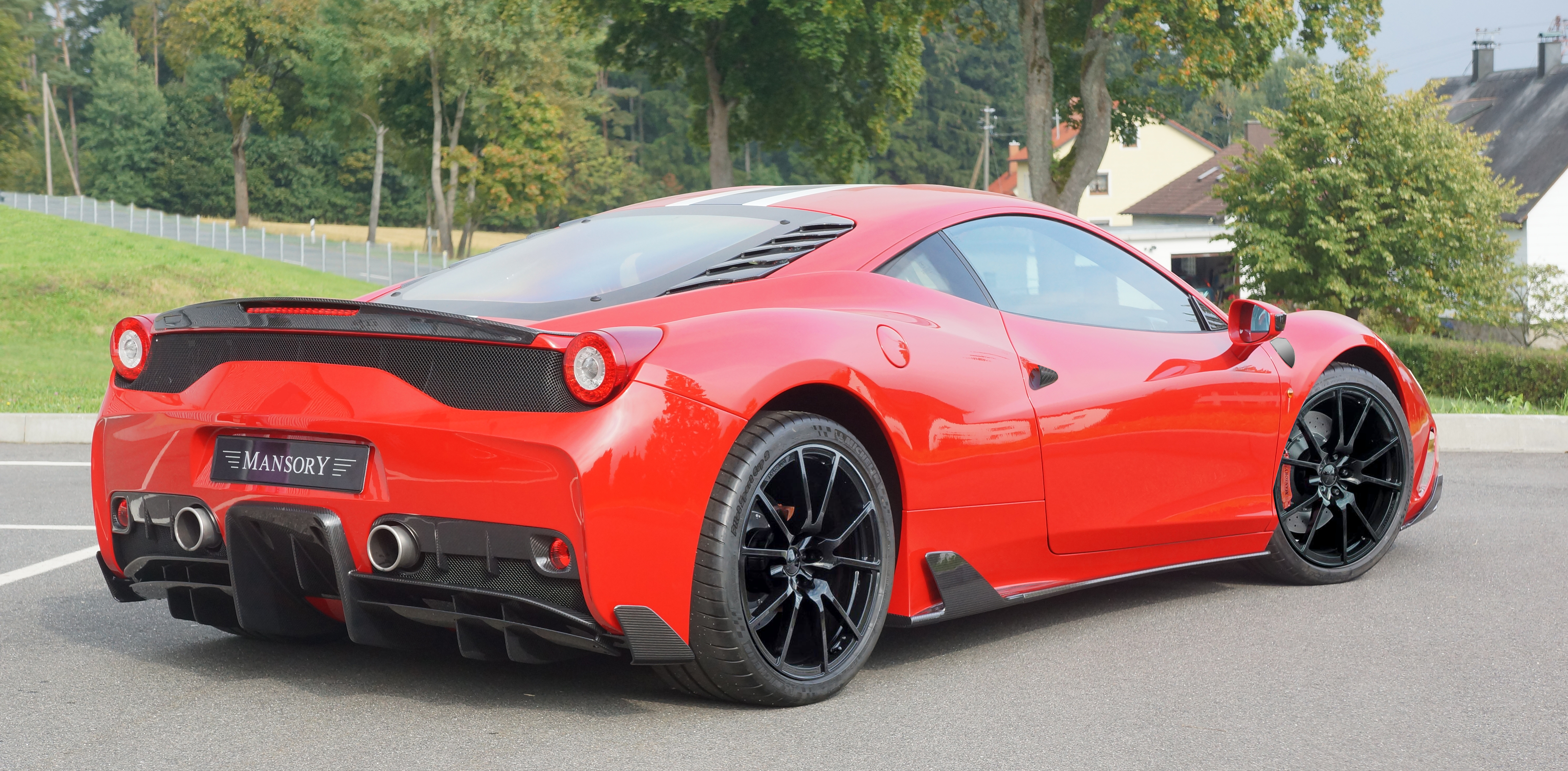 mansory_ferrari_458_speciale_02.jpg