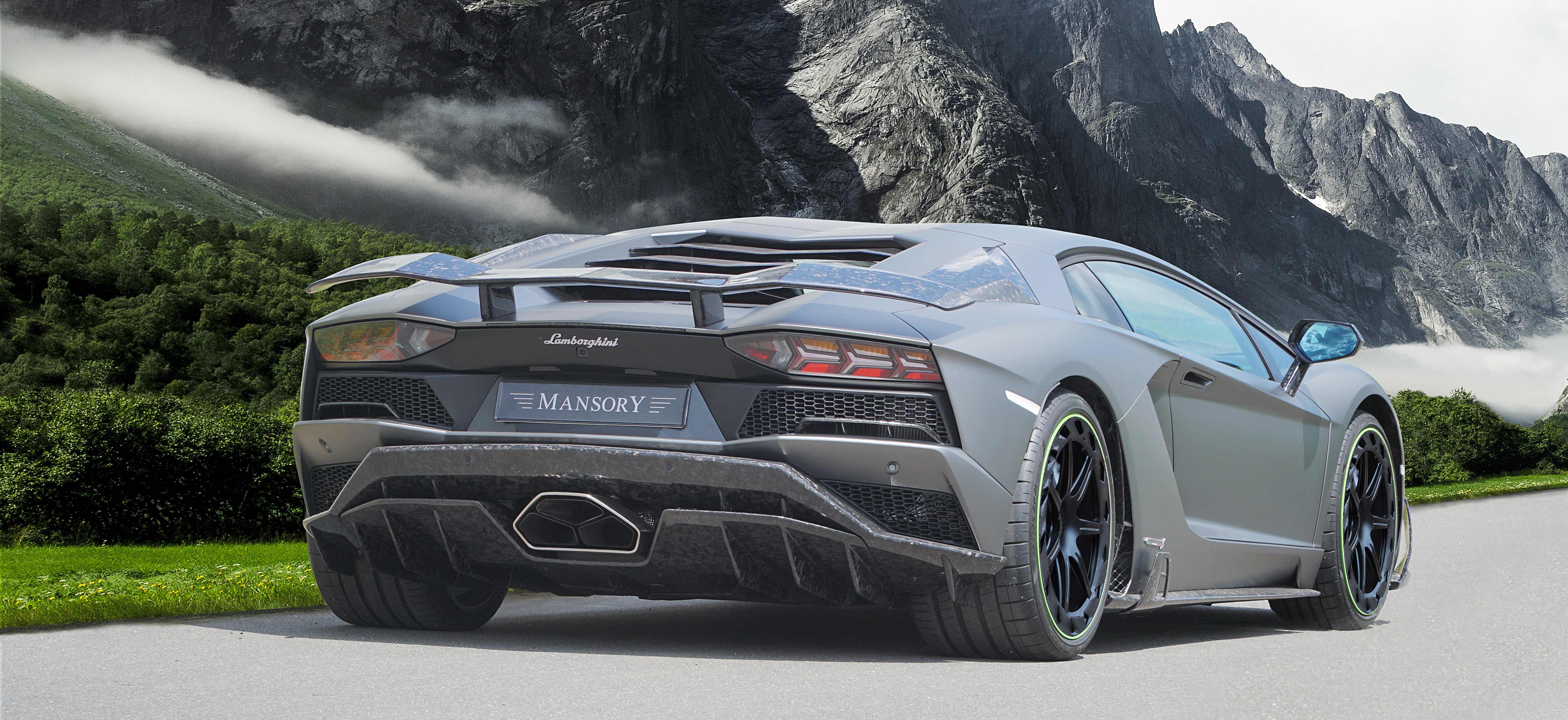 mansory_lamborghini_aventador_s_04.jpg