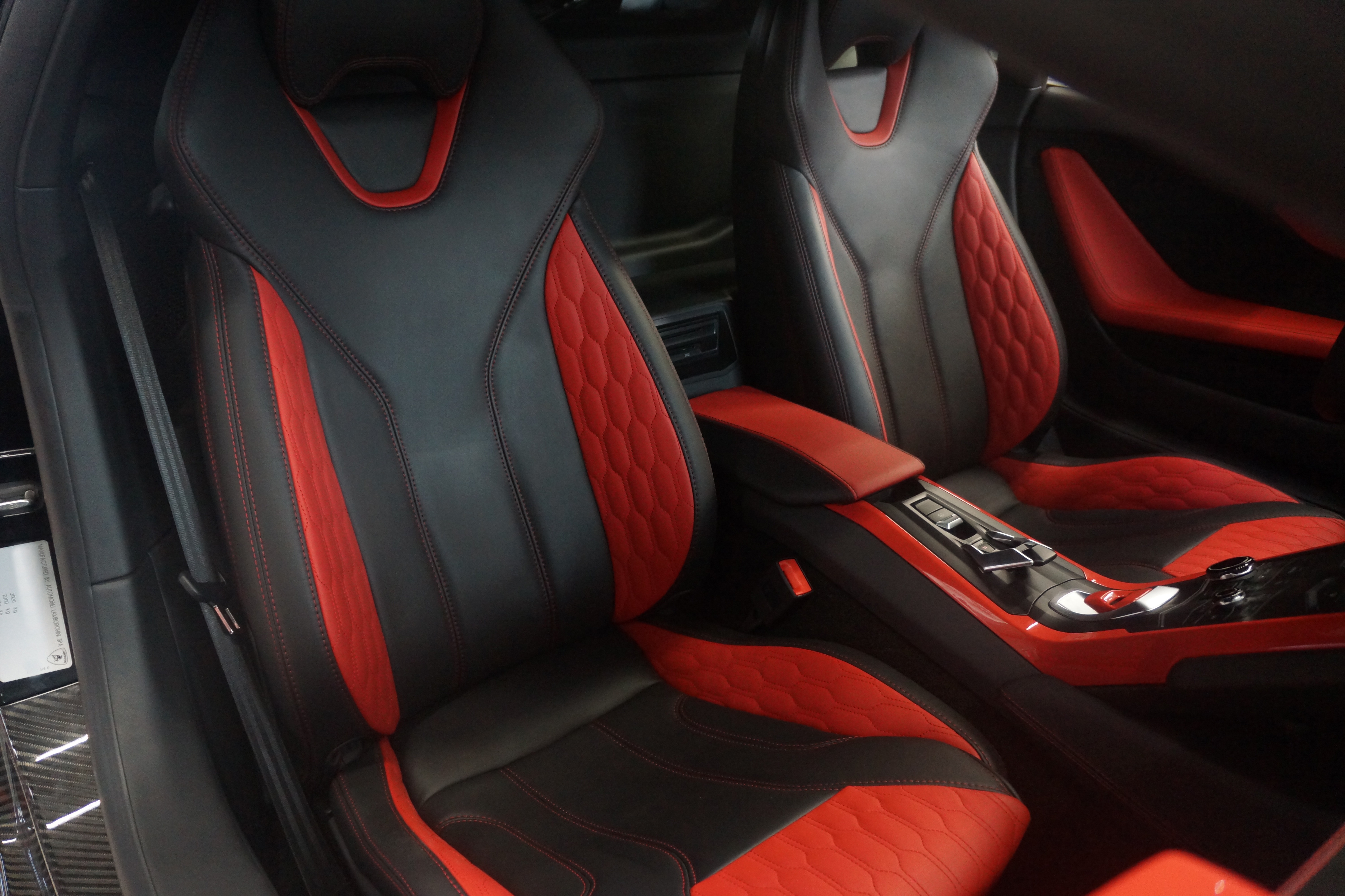 mansory_lamborghini_huracan_11.jpg