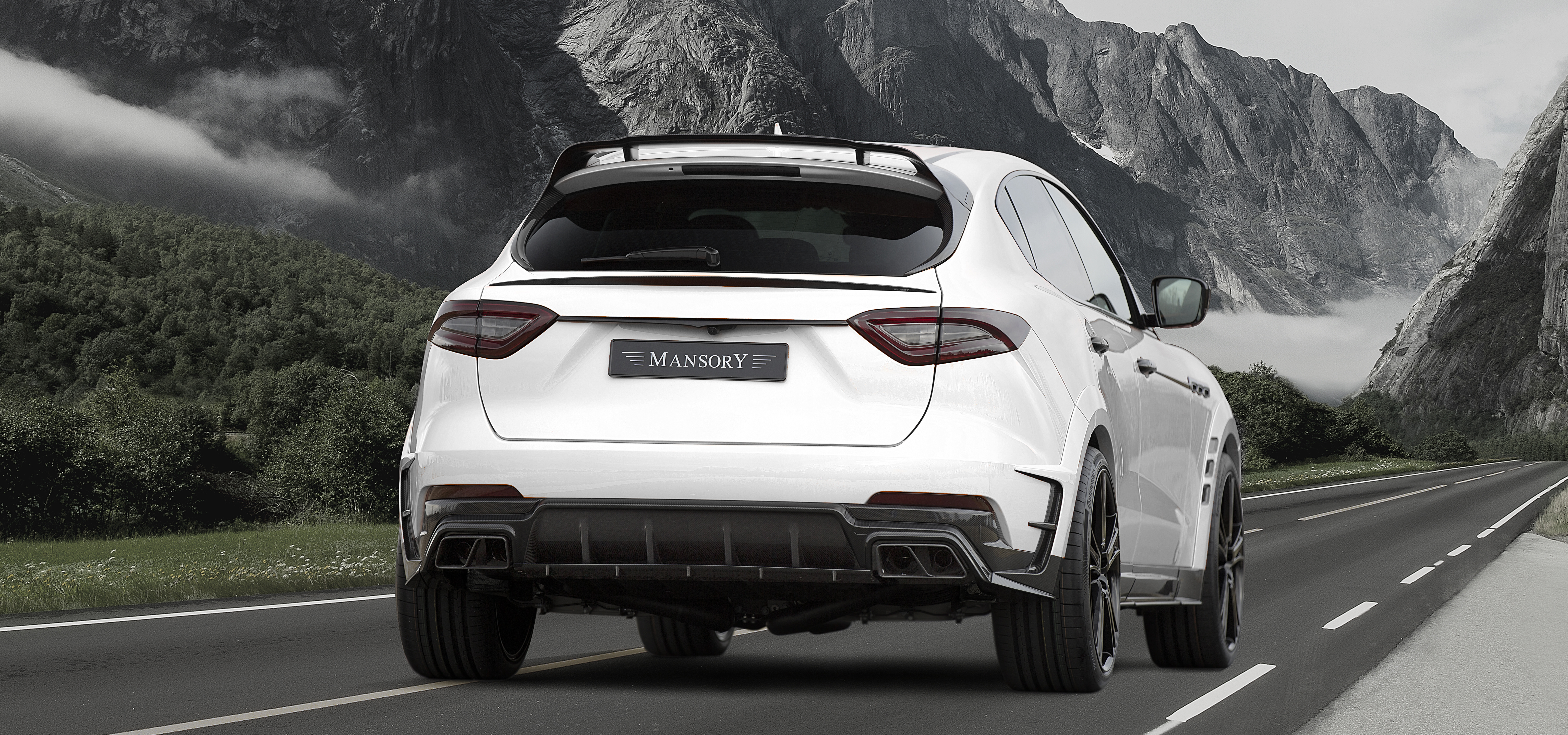 mansory_maserati_levante_02.jpg