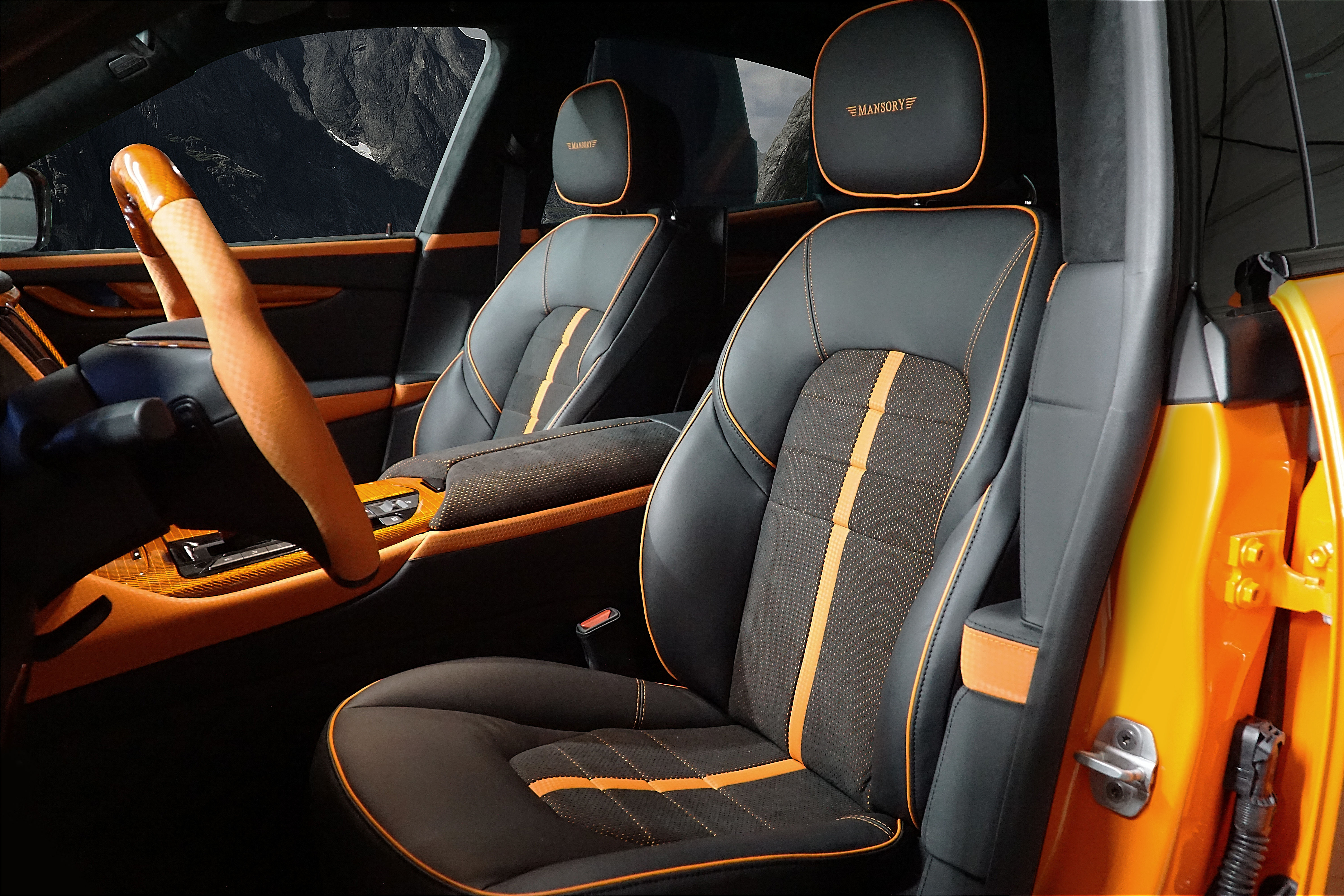 mansory_maserati_levante_05.jpg