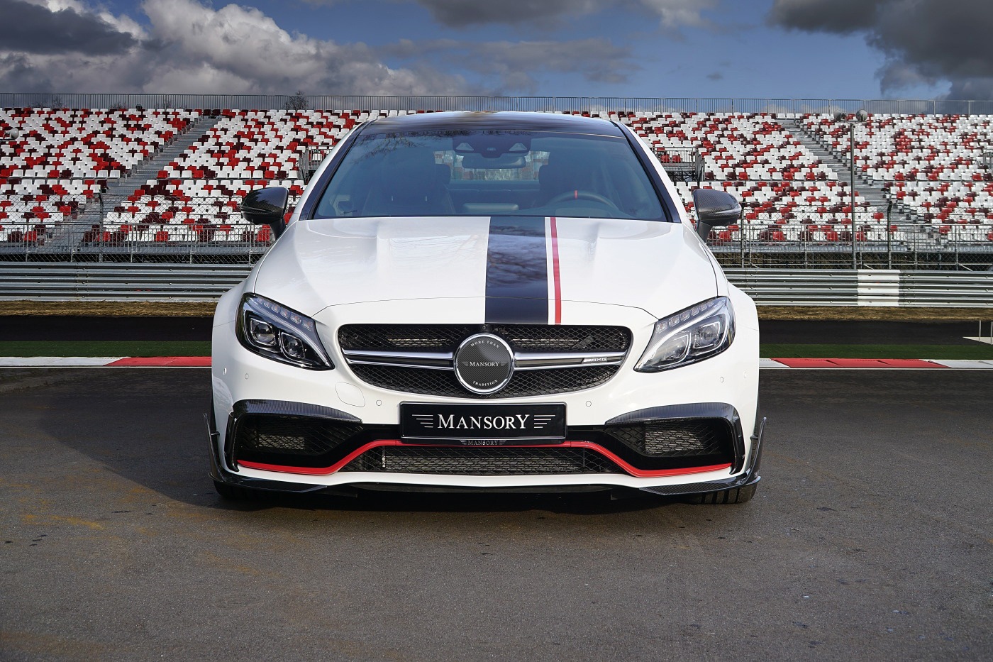 mansory_mercedes-benz_c63_02.jpg