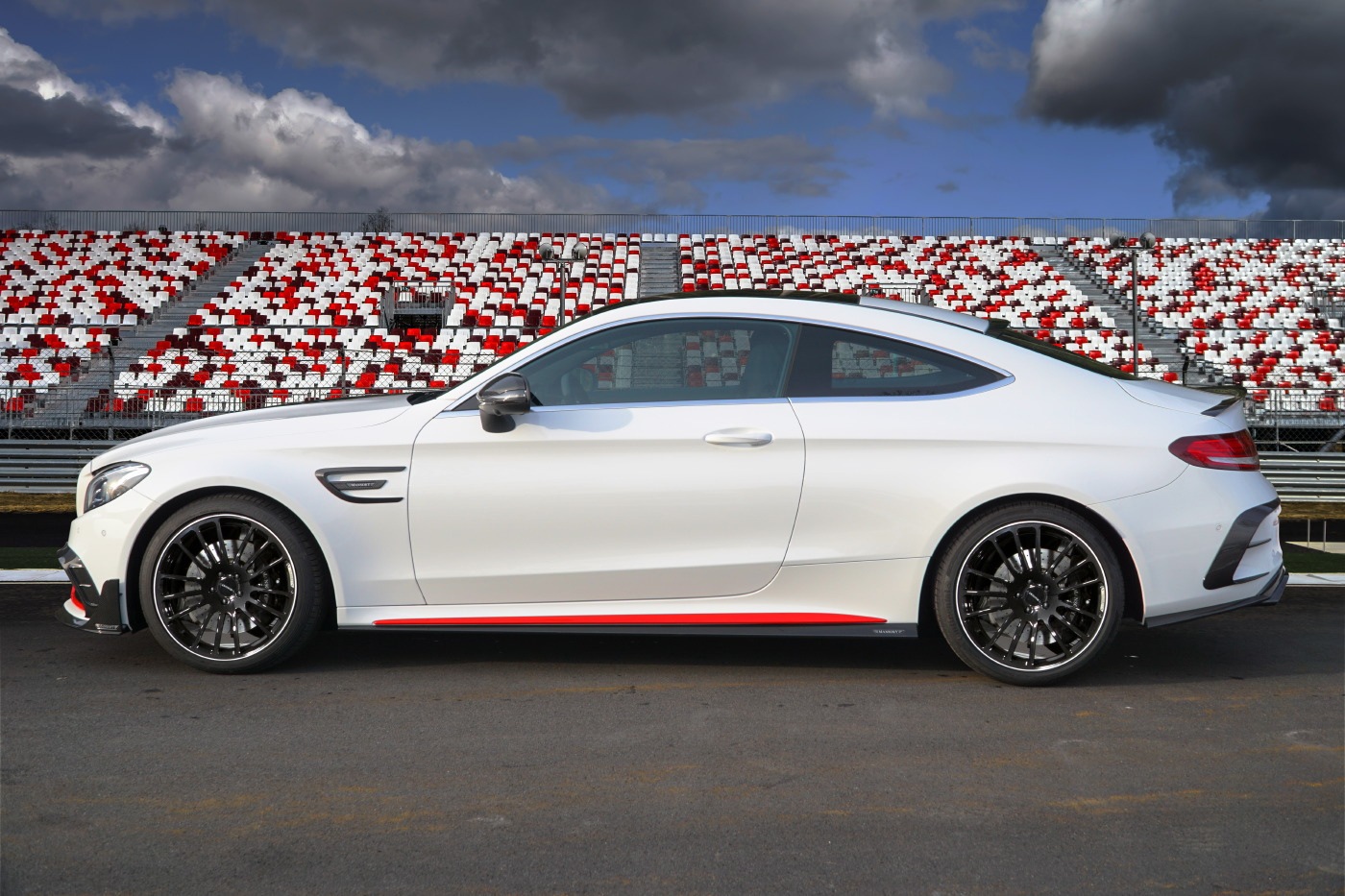 mansory_mercedes-benz_c63_04.jpg
