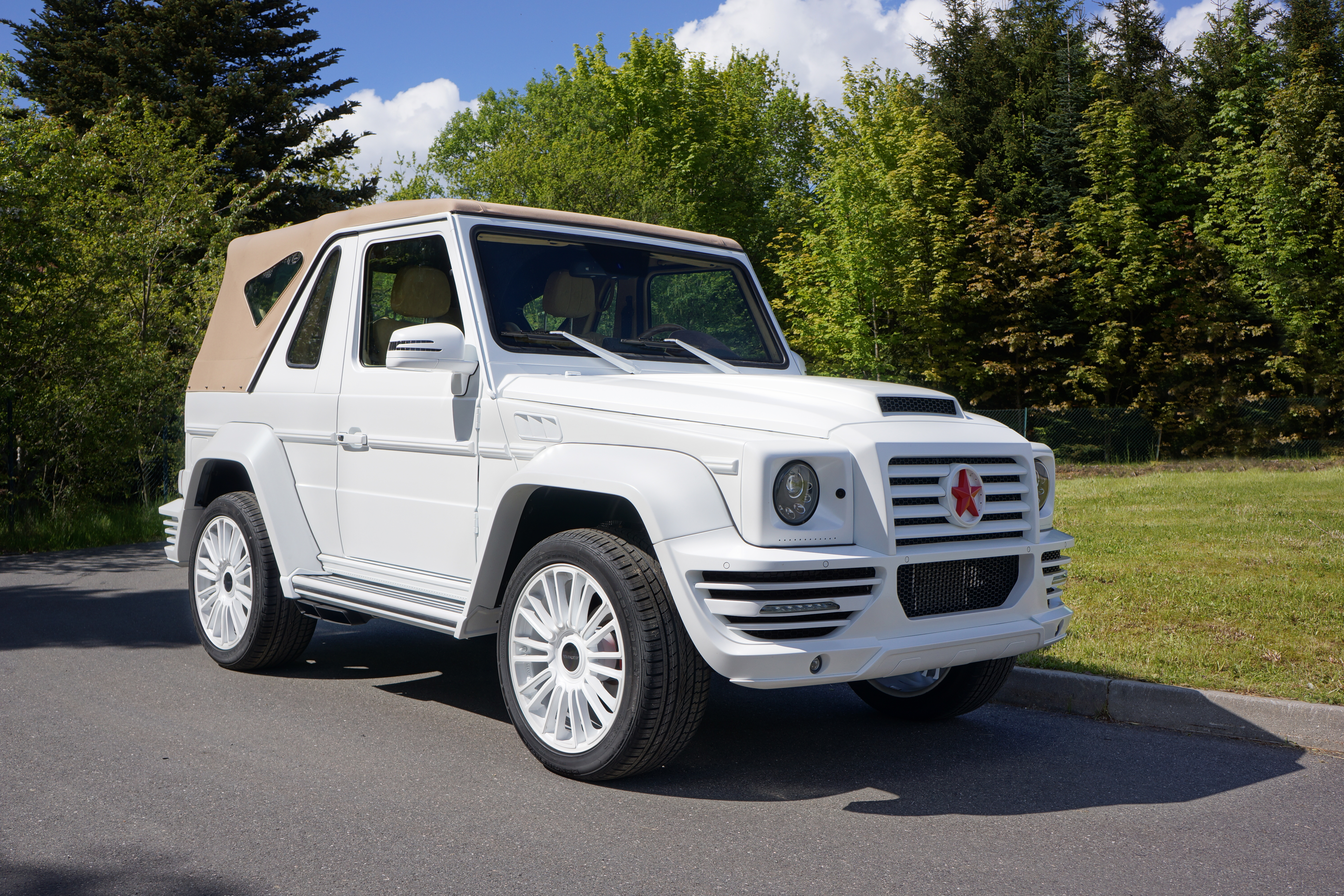 mansory_mercedes-benz_g-coture_cabrio_01.jpg