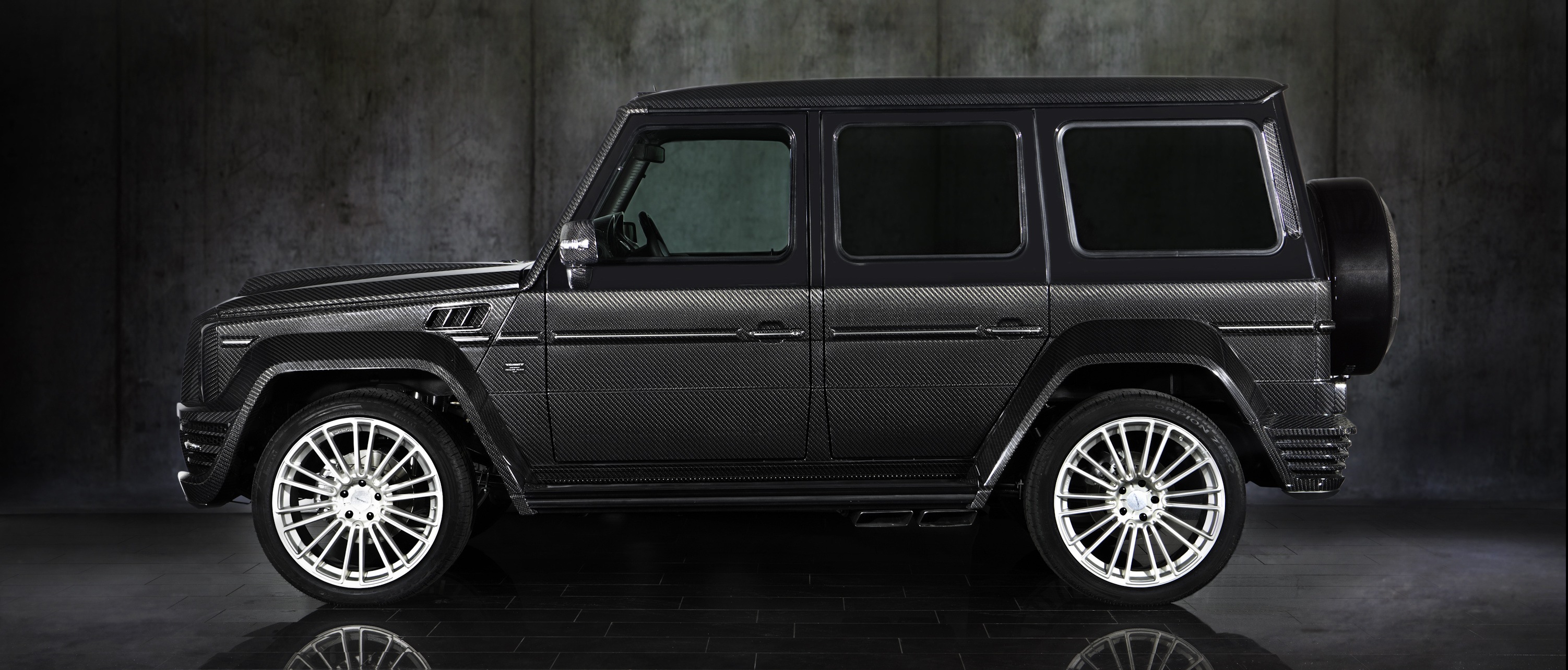 mansory_mercedes-benz_g-class_g-coture_05.jpg