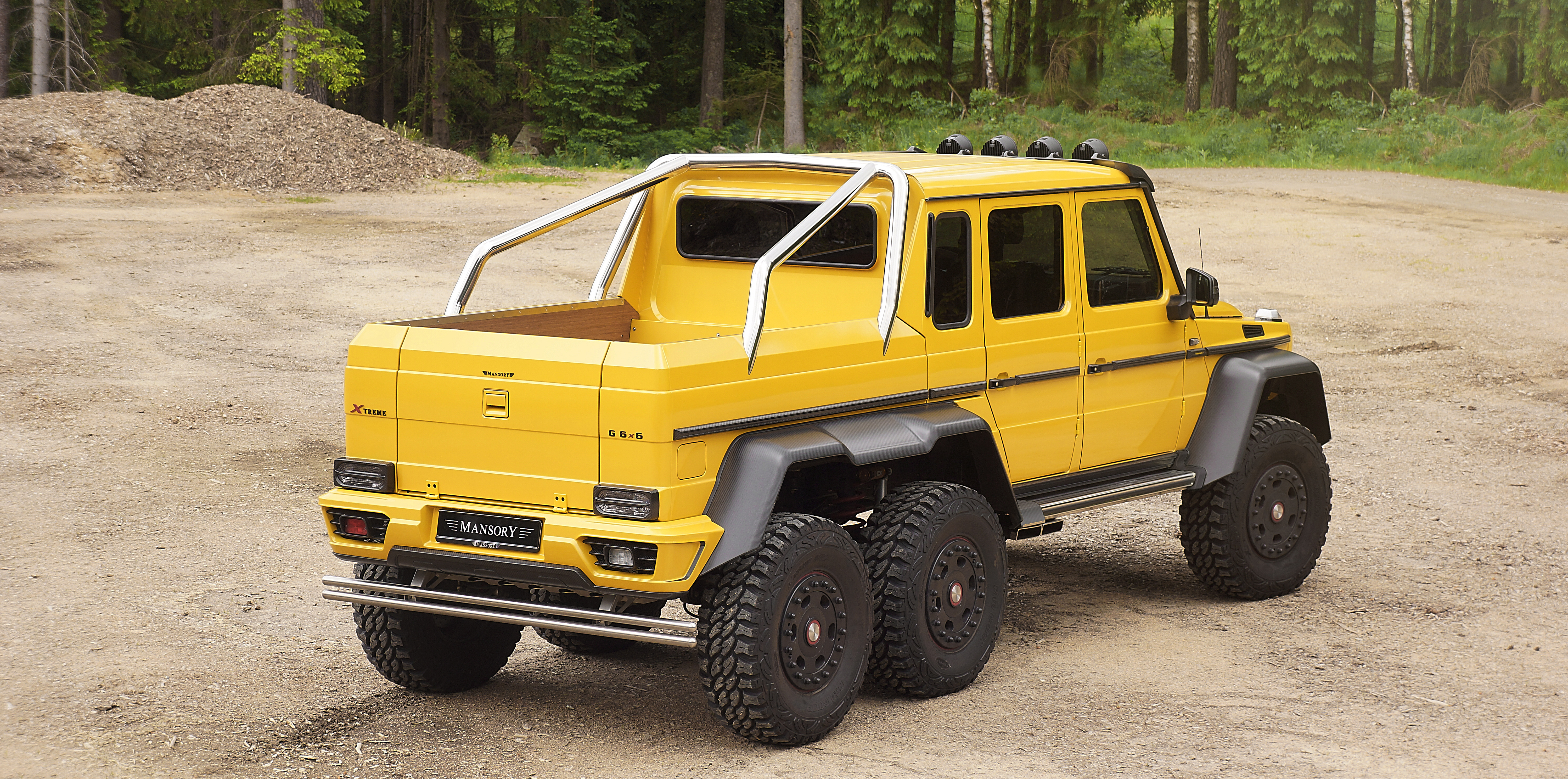 mansory_mercedes-benz_6x6_gronos_09.jpg