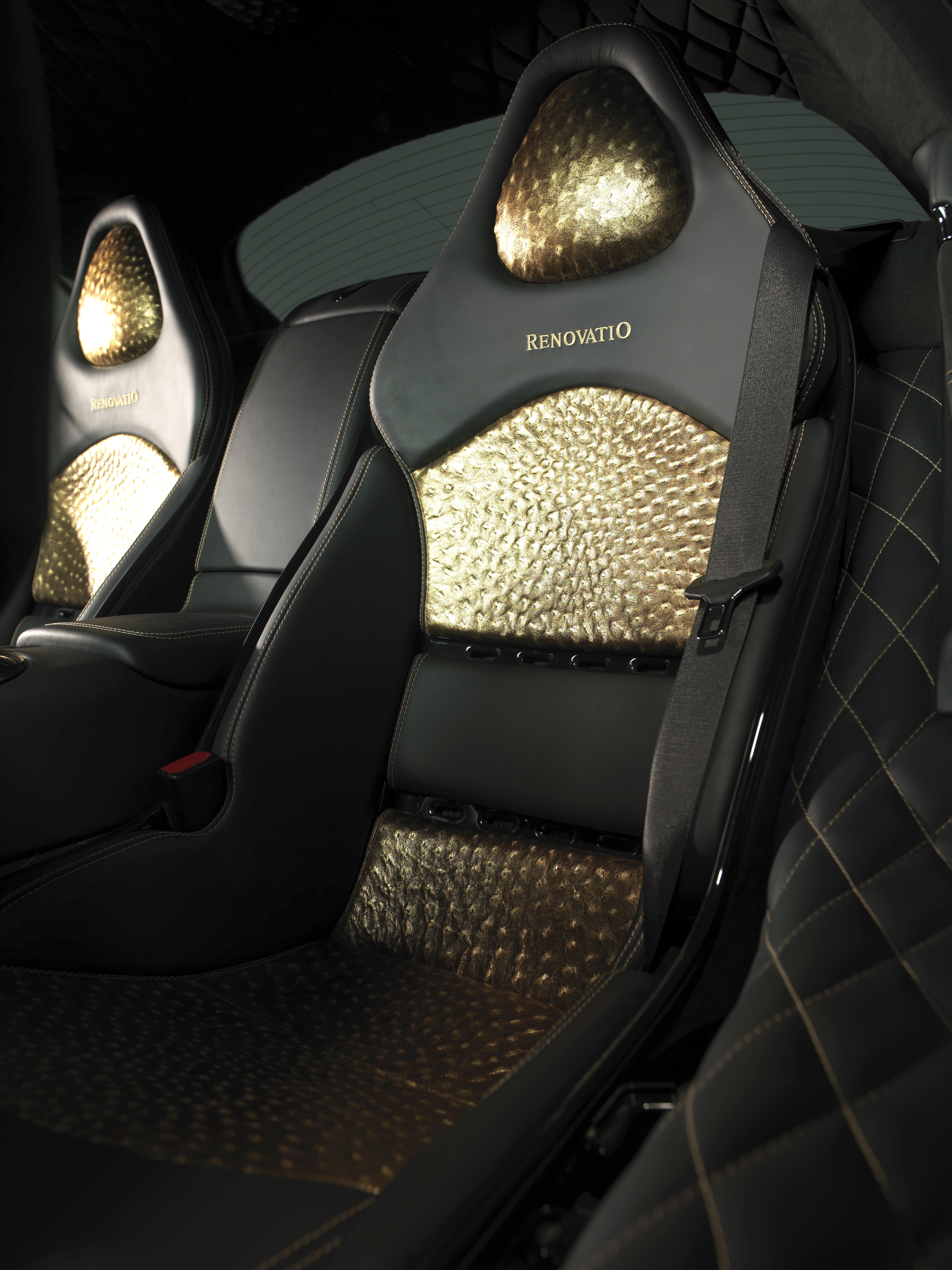 mansory_mercedes-benz_slr_renovatio_43.jpg