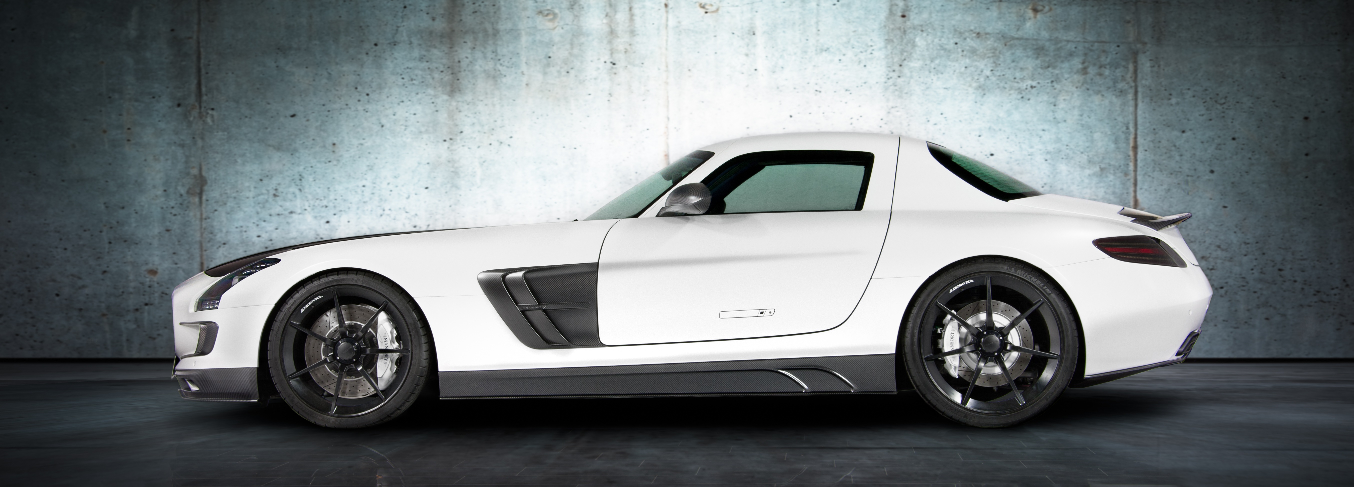 mansory_mercedes-benz_sls_amg_soft_kit_04.jpg