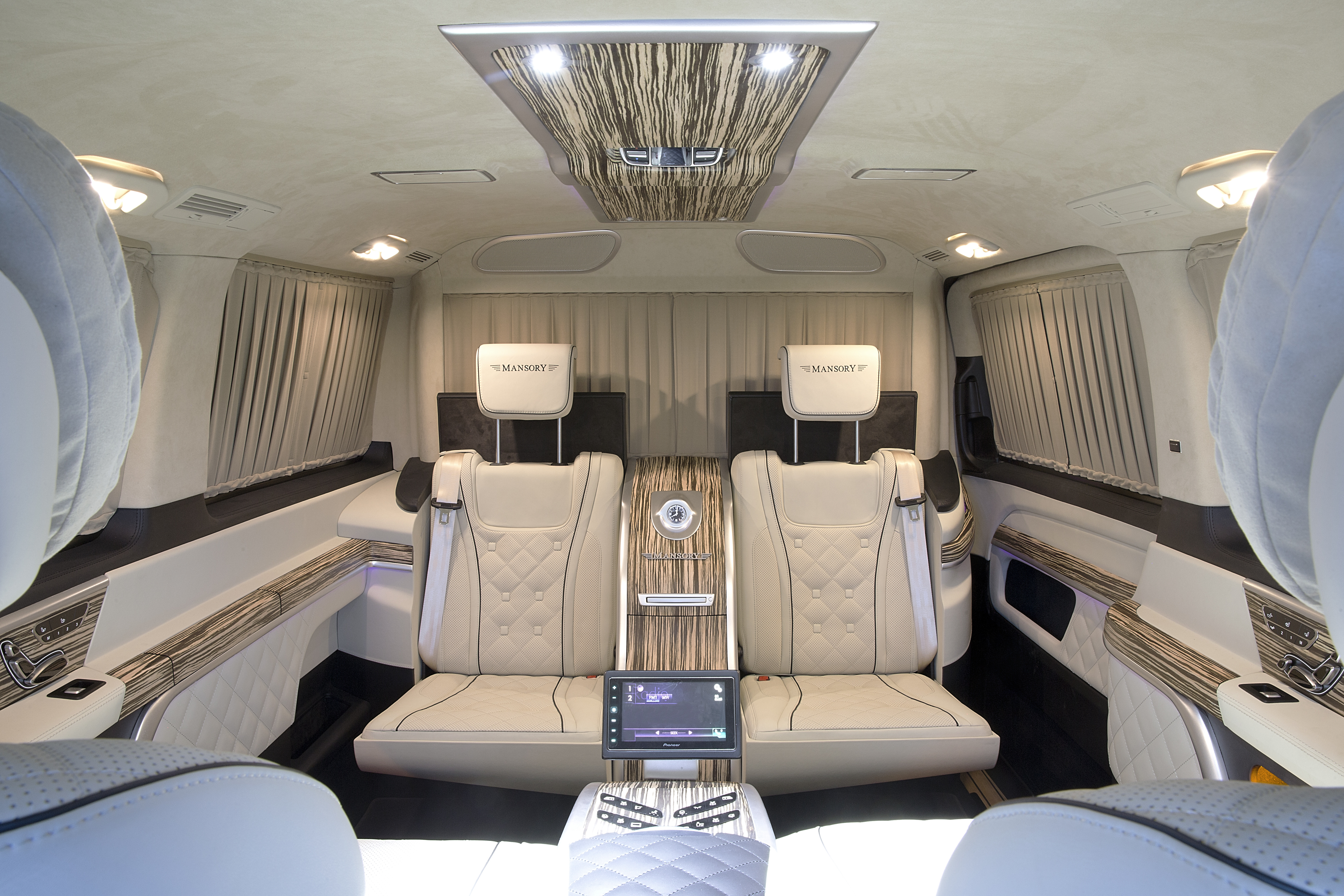 mansory_mercedes-benz_v-class_first_class_04.jpg