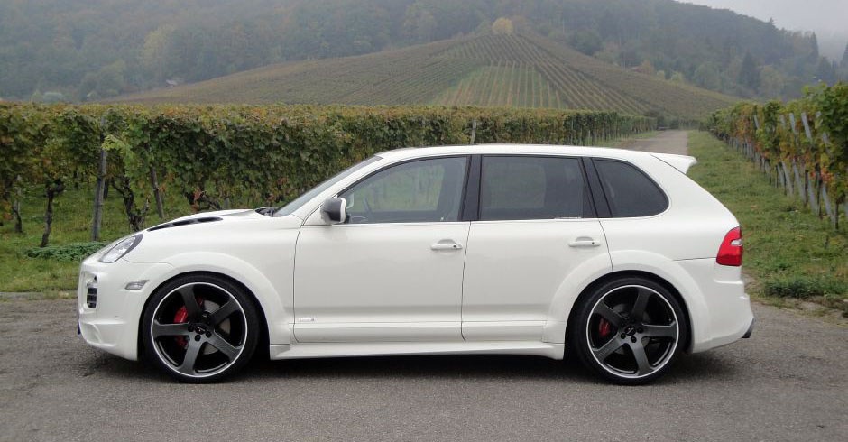 mansory_porsche_957_cayenne_18.jpg