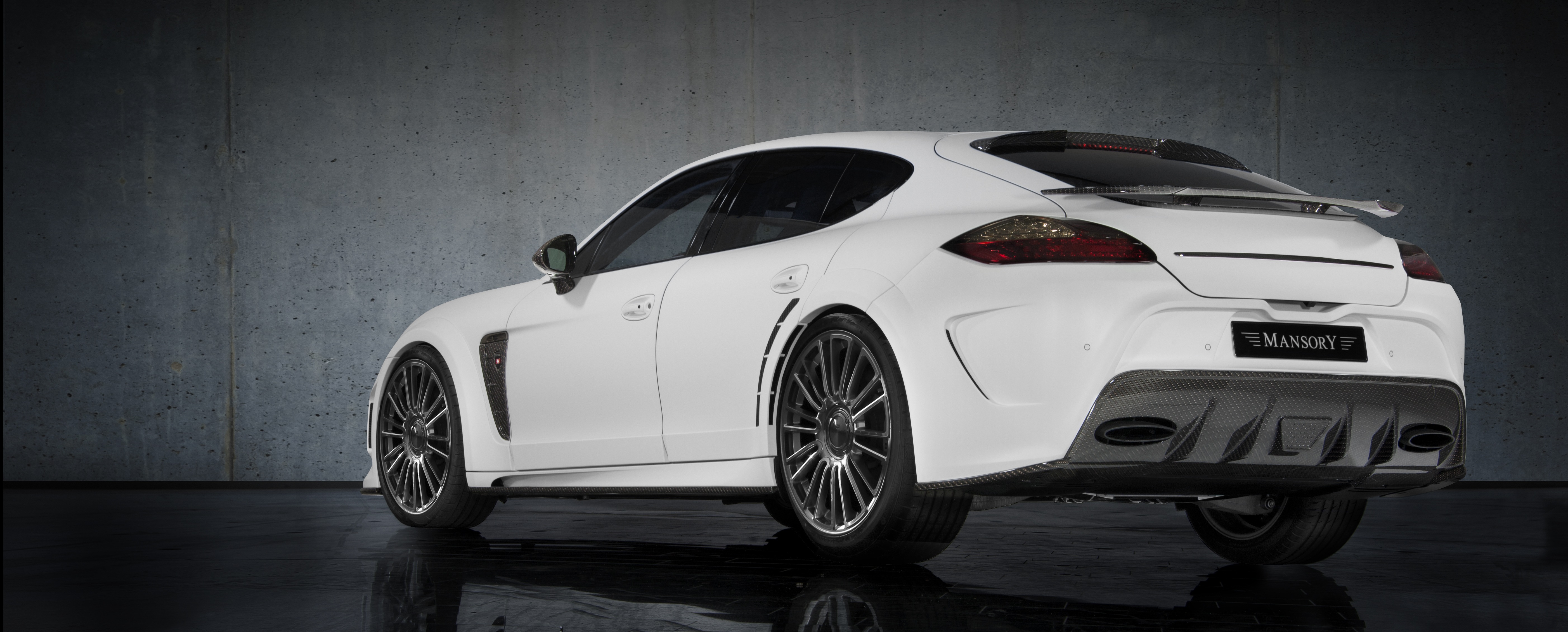 mansory_porsche_panamera_970_26.jpg