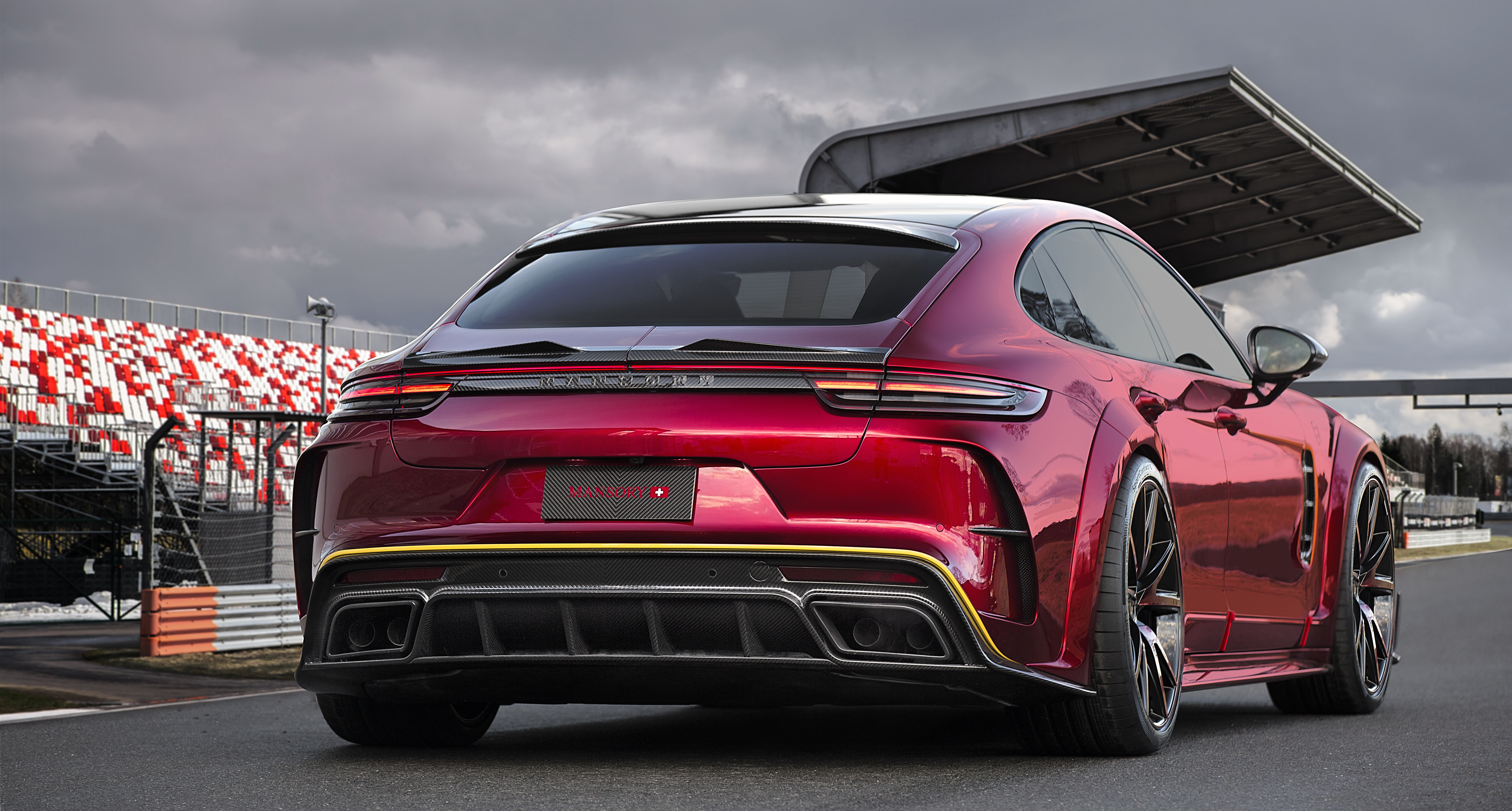 mansory_porsche_panamera_971_02.jpg