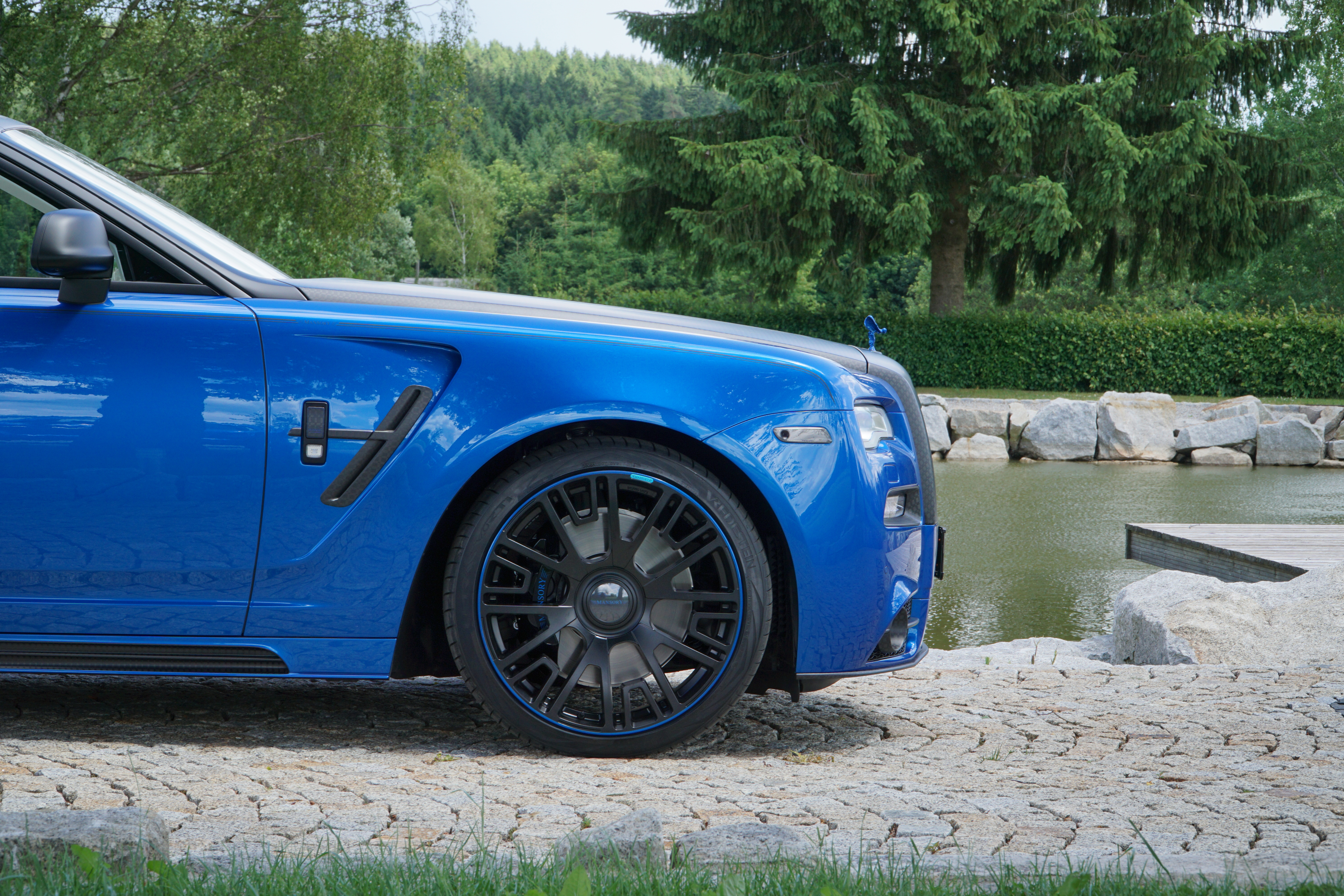 mansory_rolls_royce_ghost_2_03.jpg