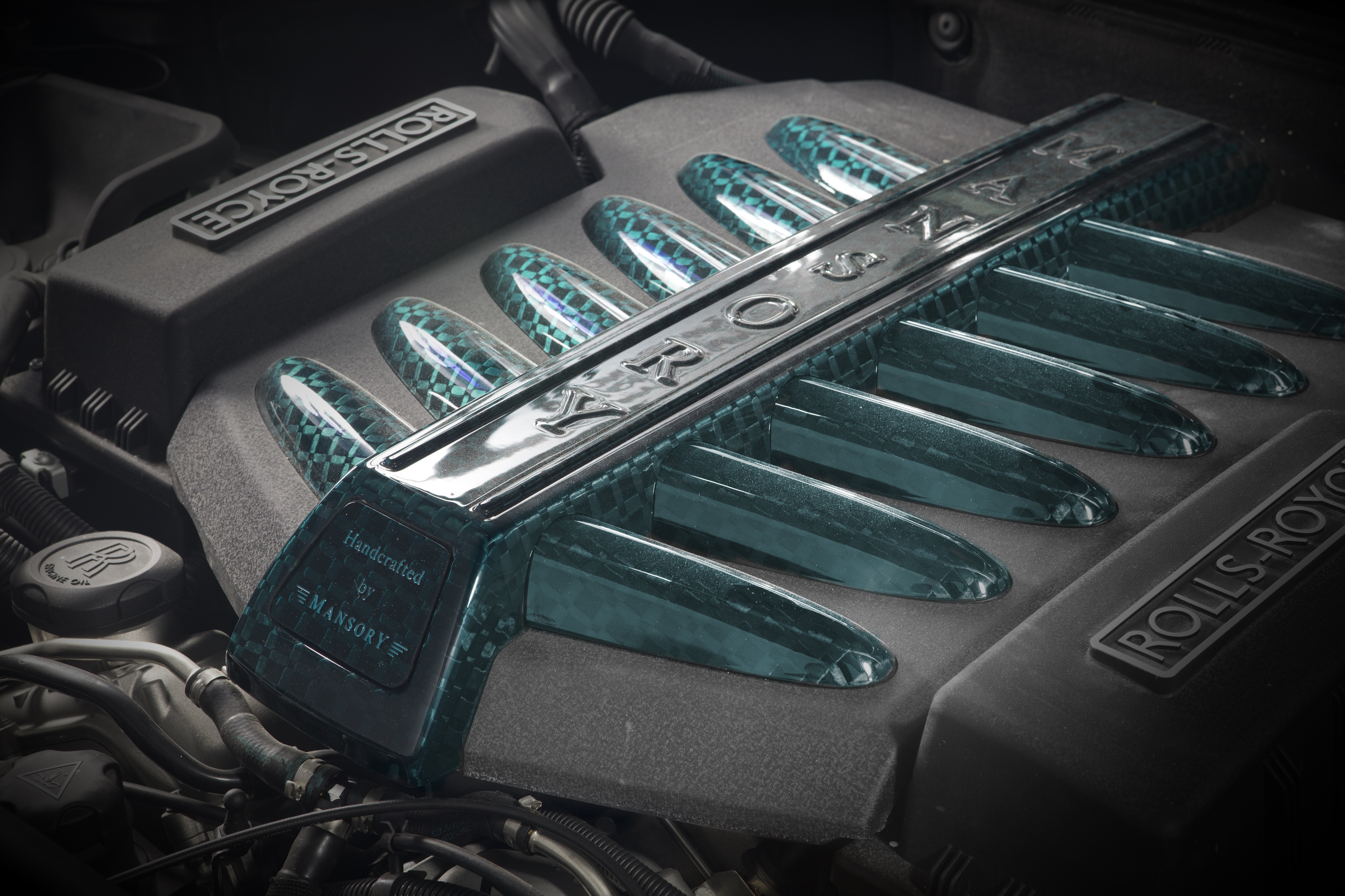 mansory_rolls_royce_wraith_19.jpg