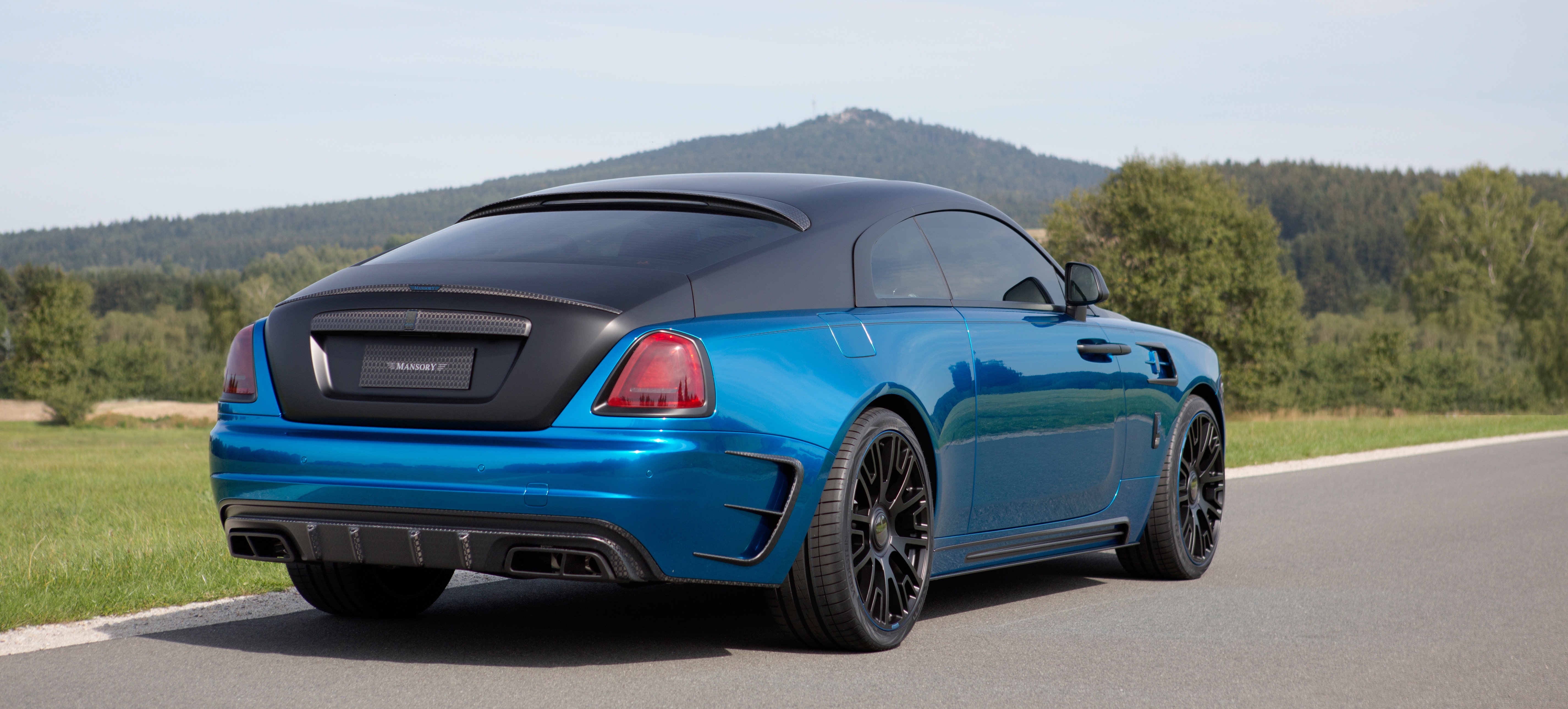 mansory_rolls_royce_wraith_34.jpg