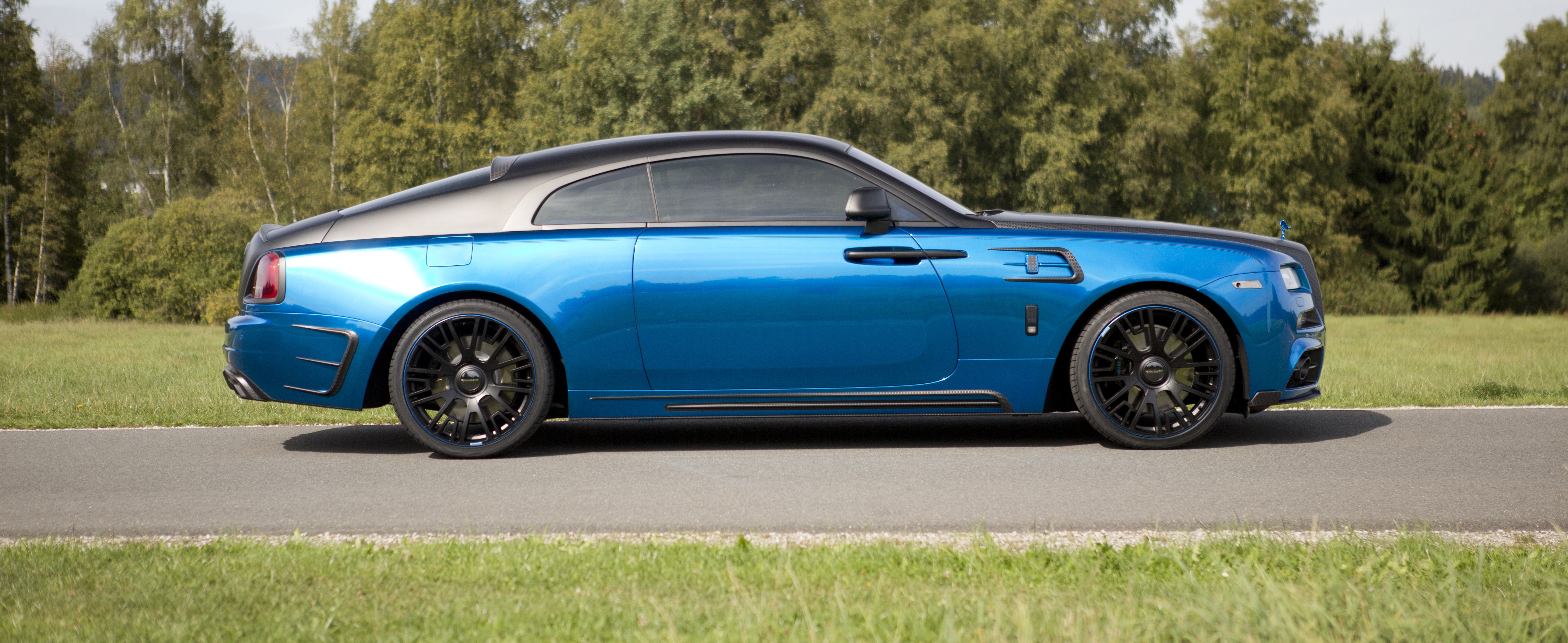 mansory_rolls_royce_wraith_35.jpg