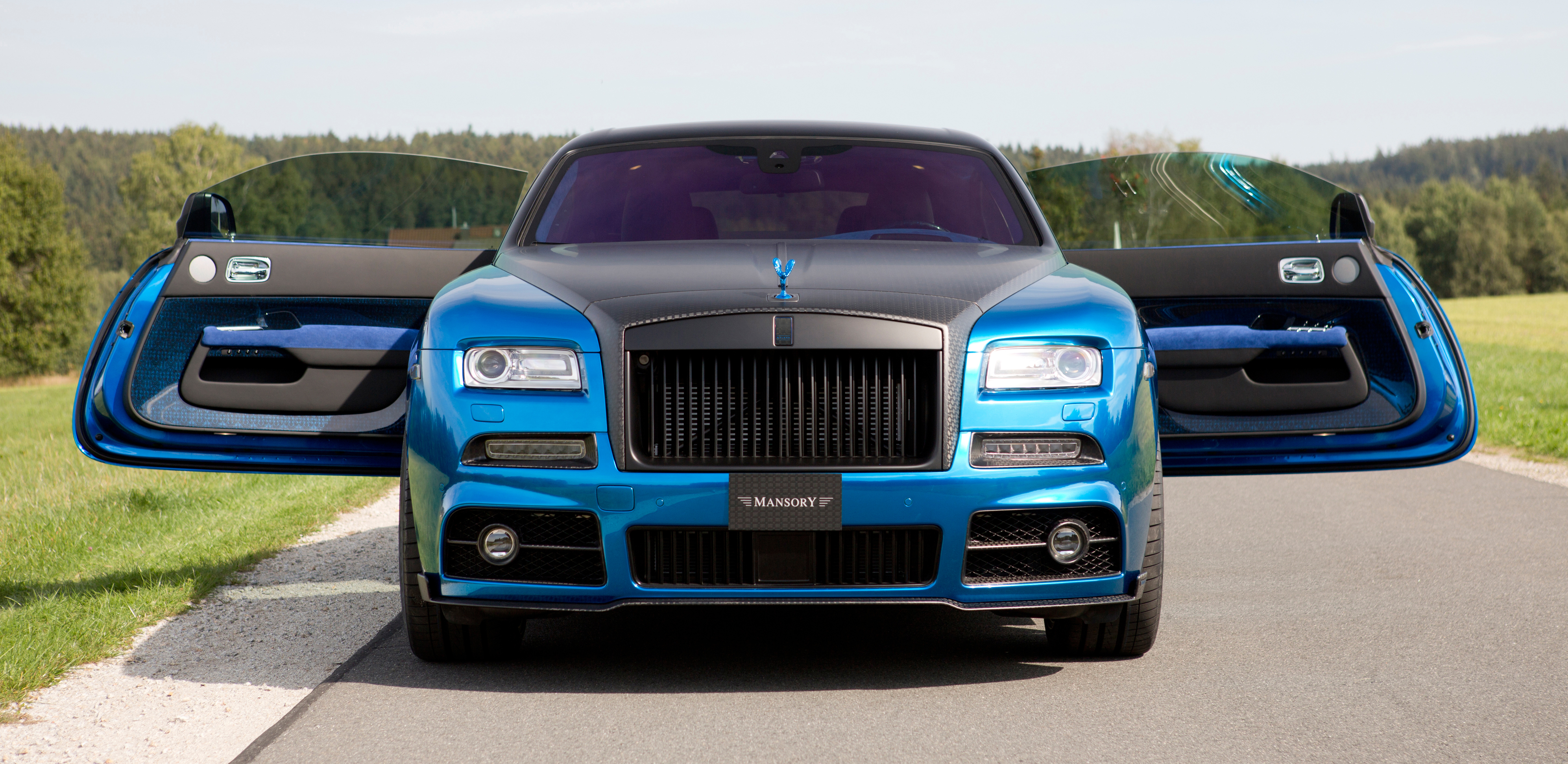 mansory_rolls_royce_wraith_38.jpg