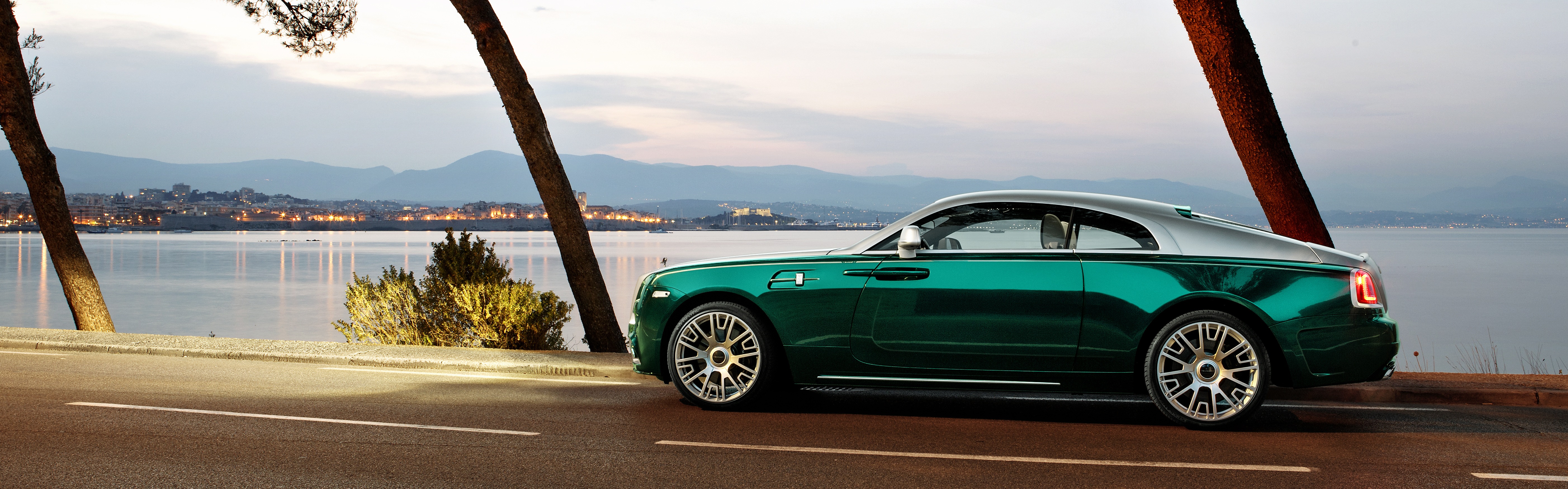 mansory_rolls_royce_wraith_49.jpg